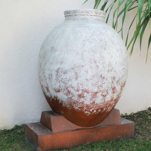 Quintex Oil Jar in Ithaca