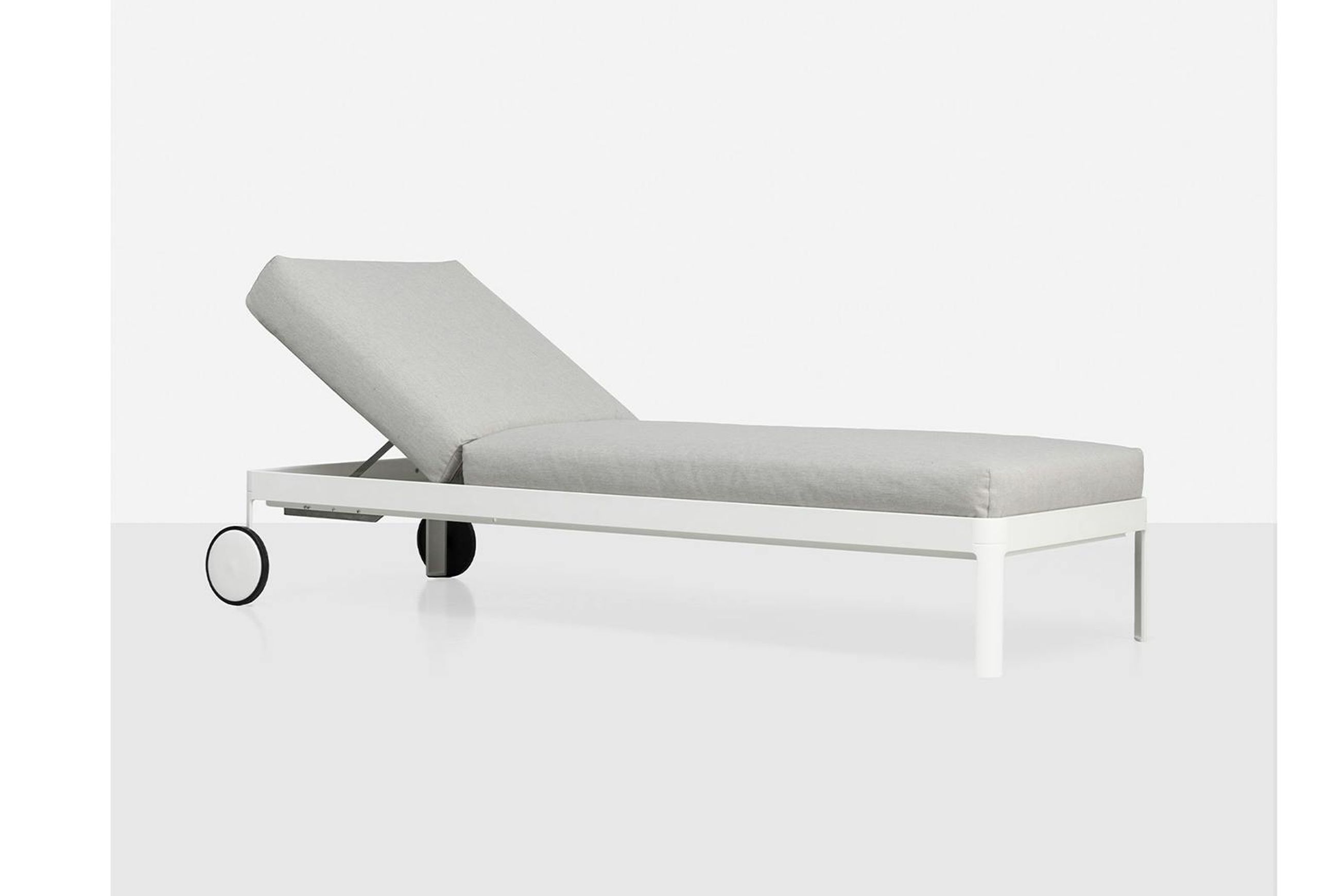 Alualu Outdoor Daybed