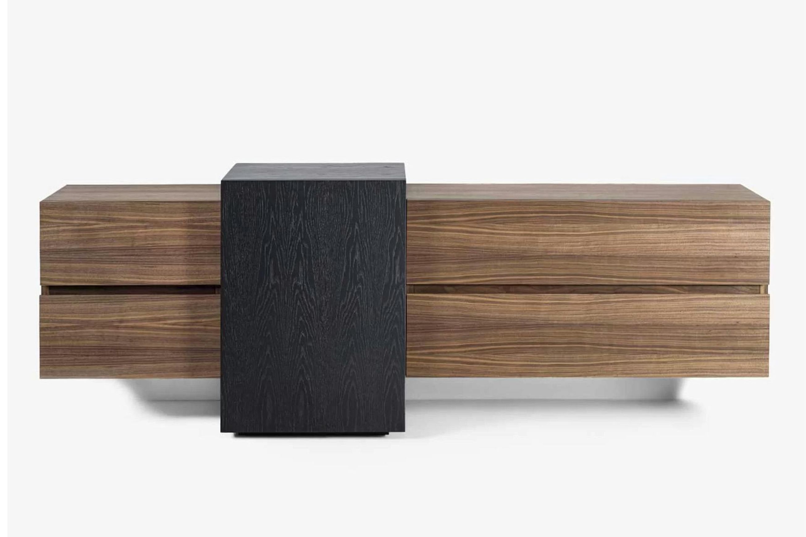 Aparadox Sideboard