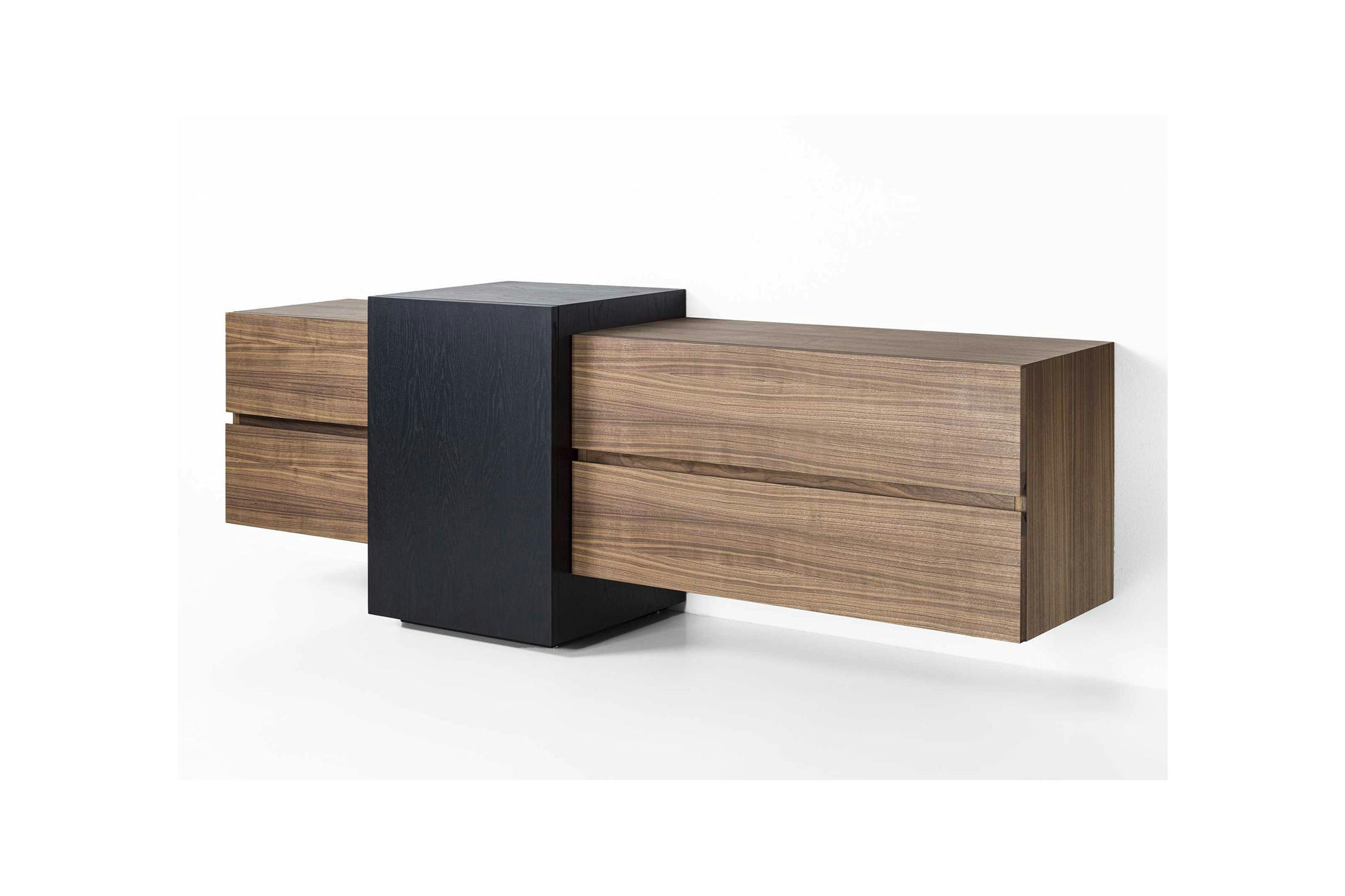 Aparadox Sideboard