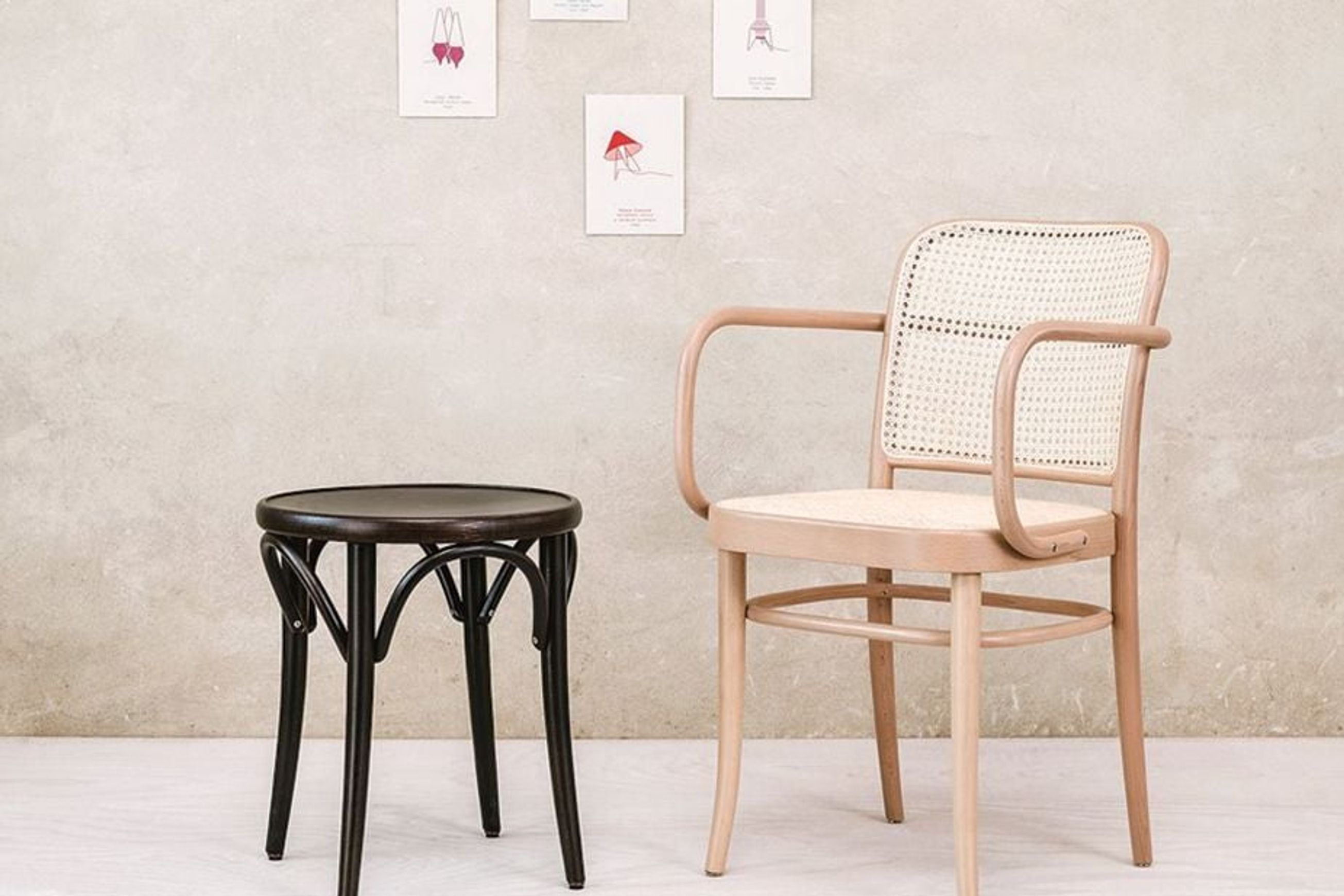 811 Hoffmann Armchair - Natural - by TON
