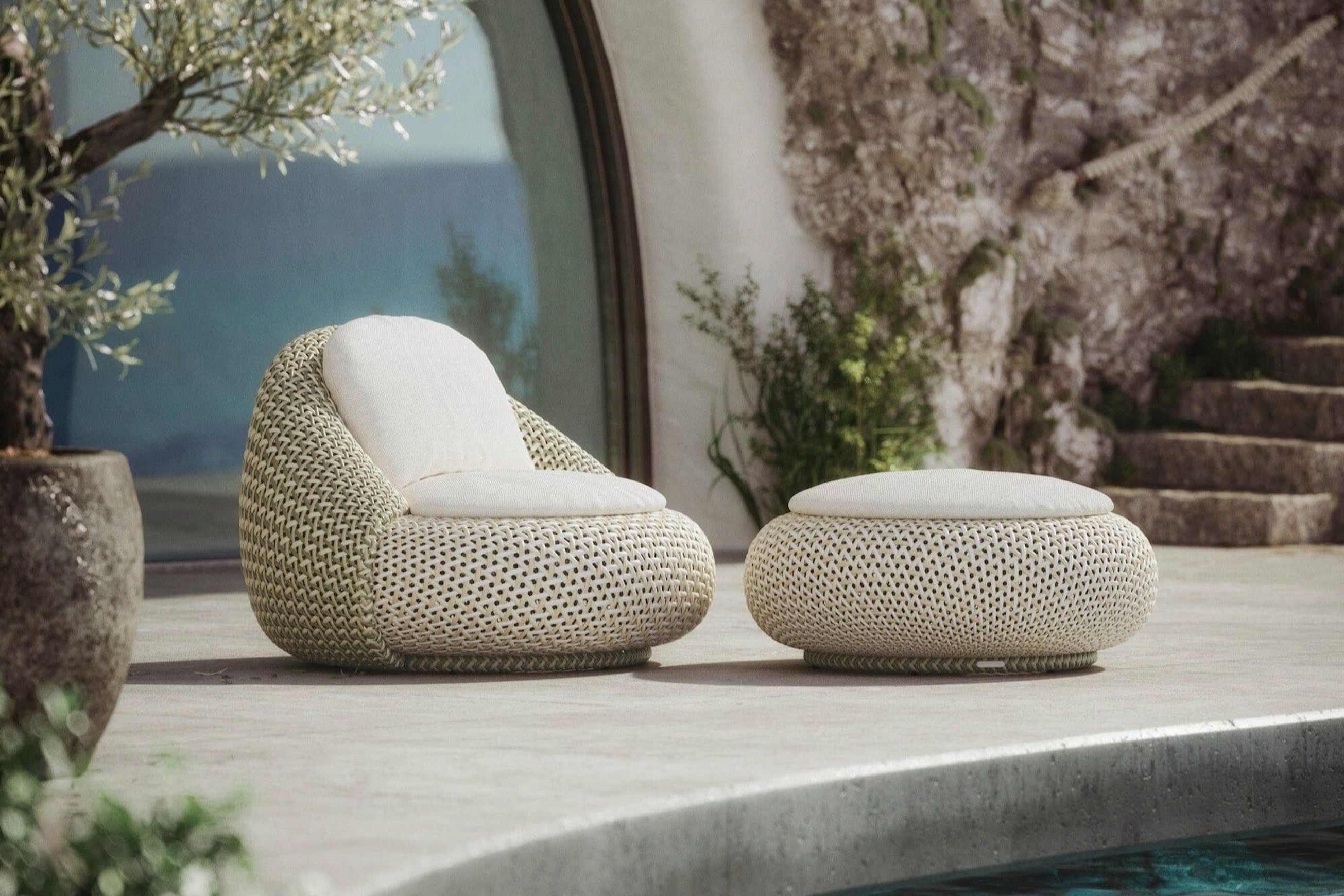 ATOLO Lounge Chair