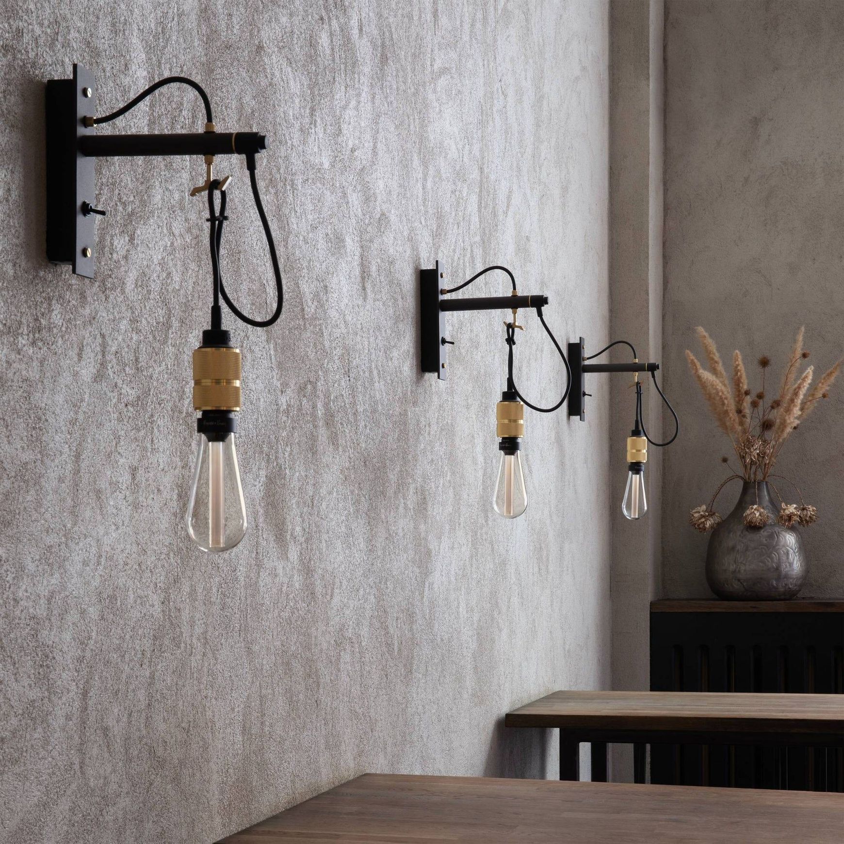 Hooked Wall Light - Nude