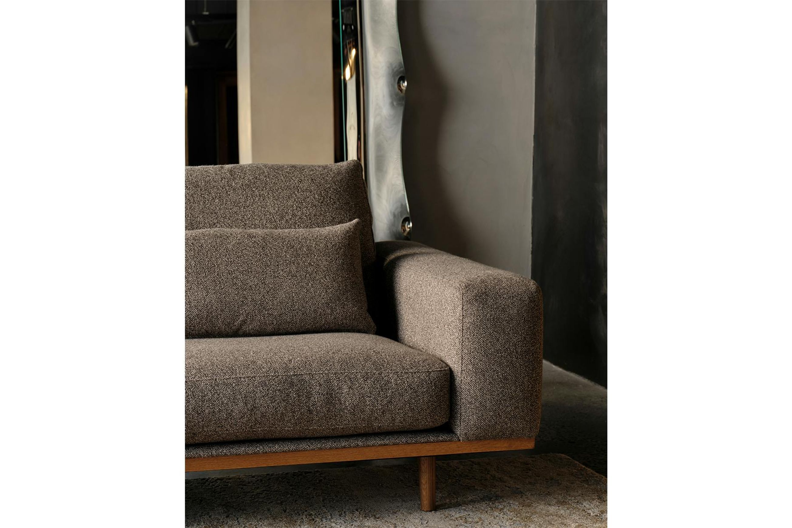 Bella Sofa