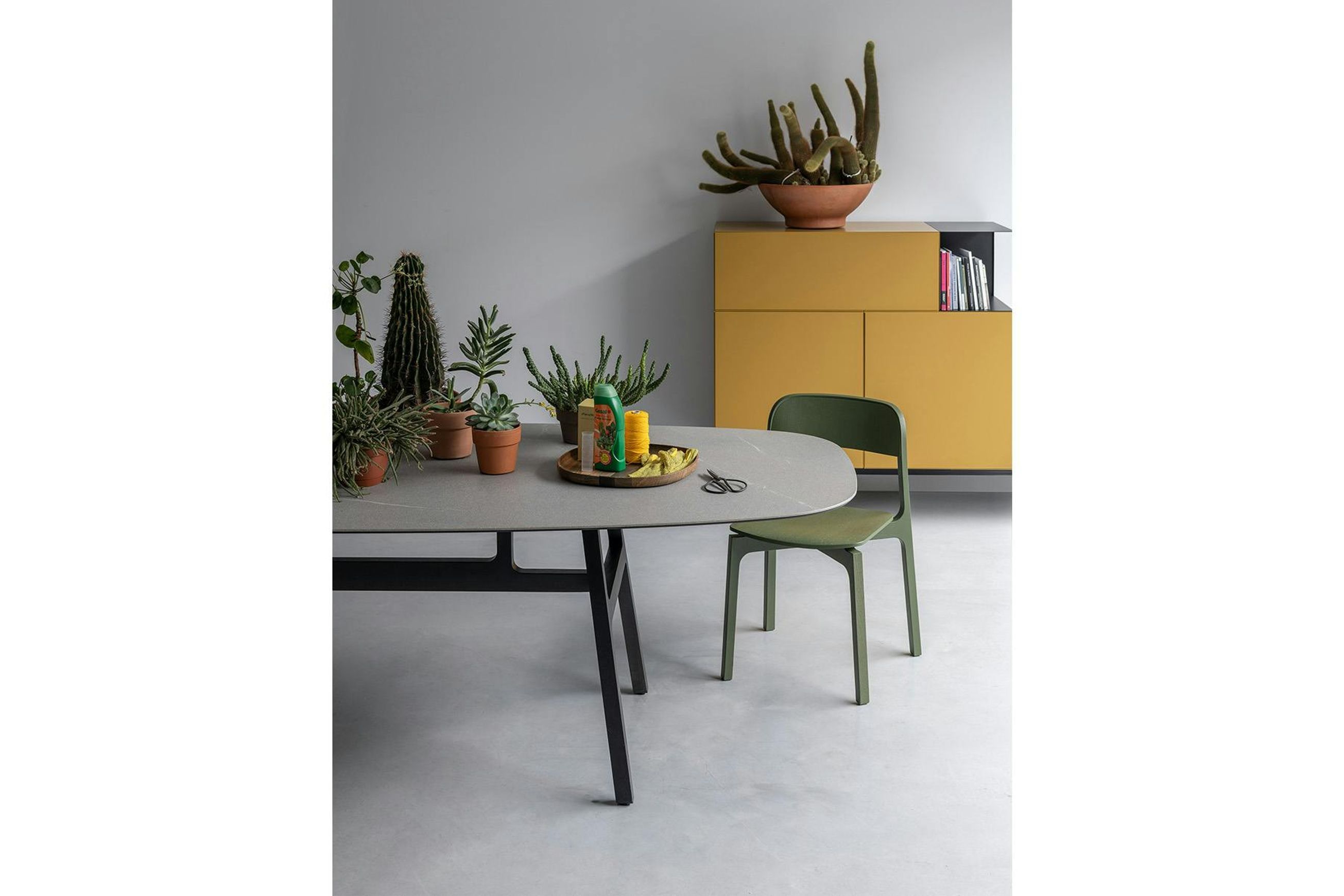 Bottega Dining Table