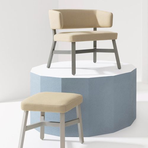 Croissant Lounge Chair