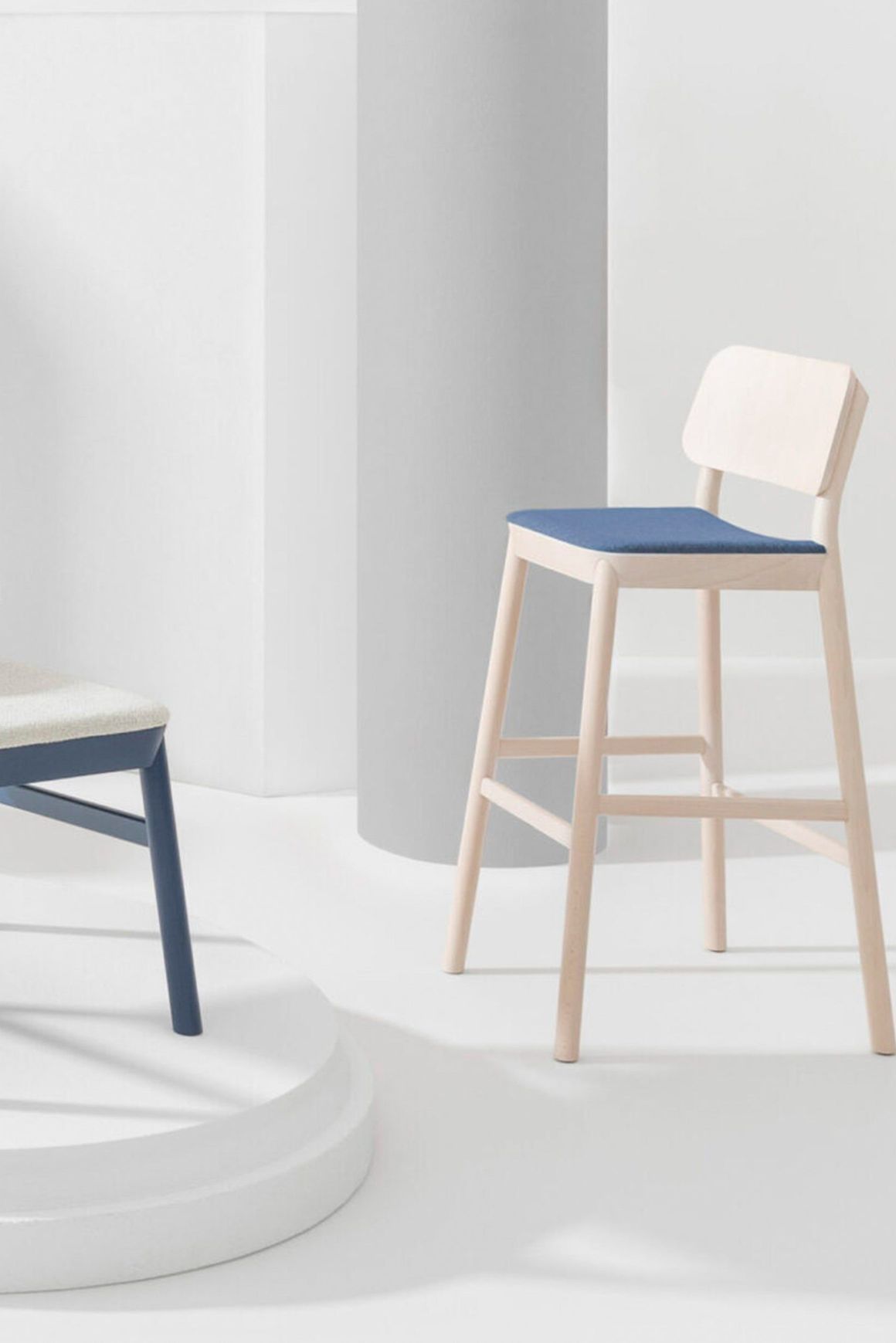 Drum Stool with Backrest