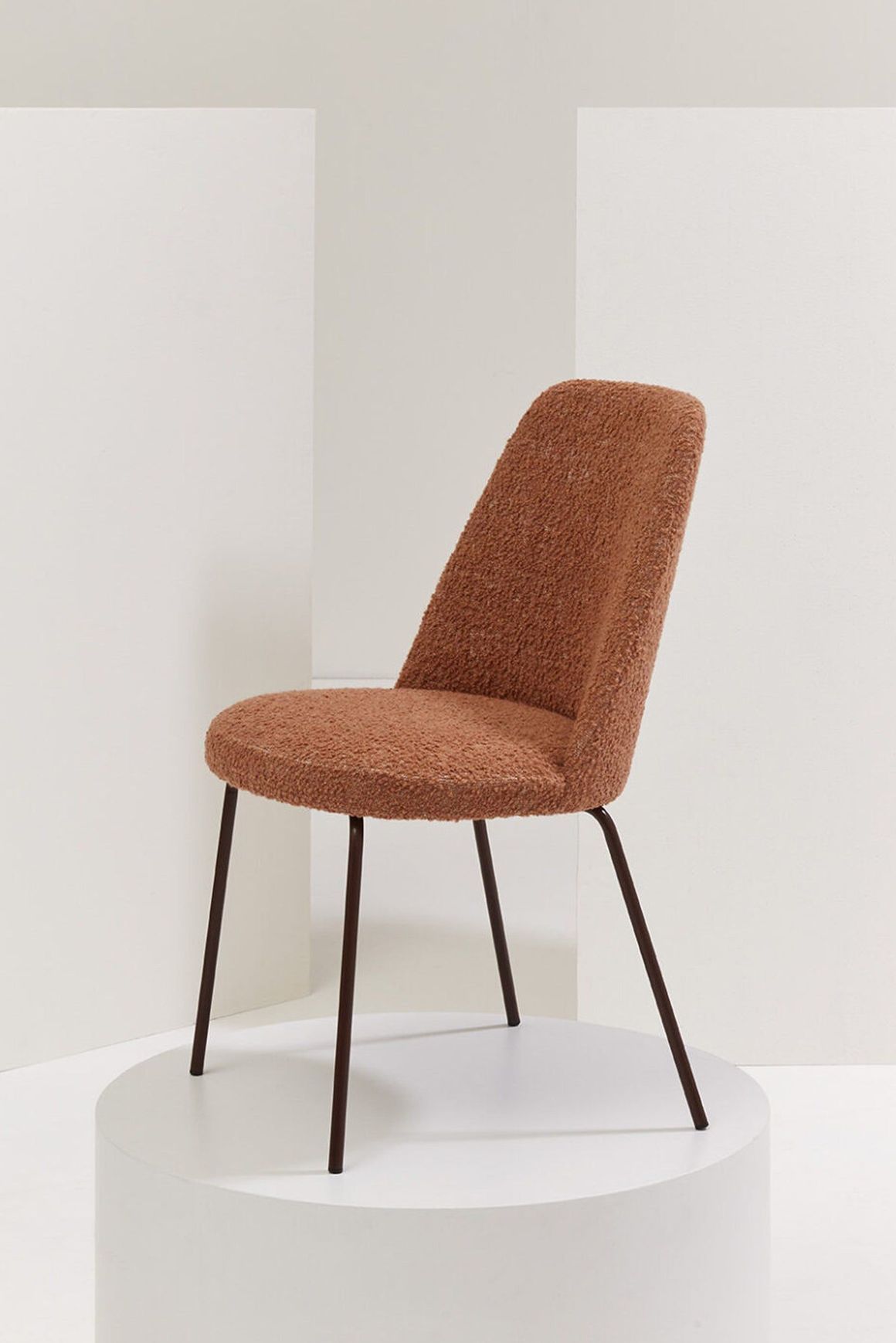 Marilyn Chair