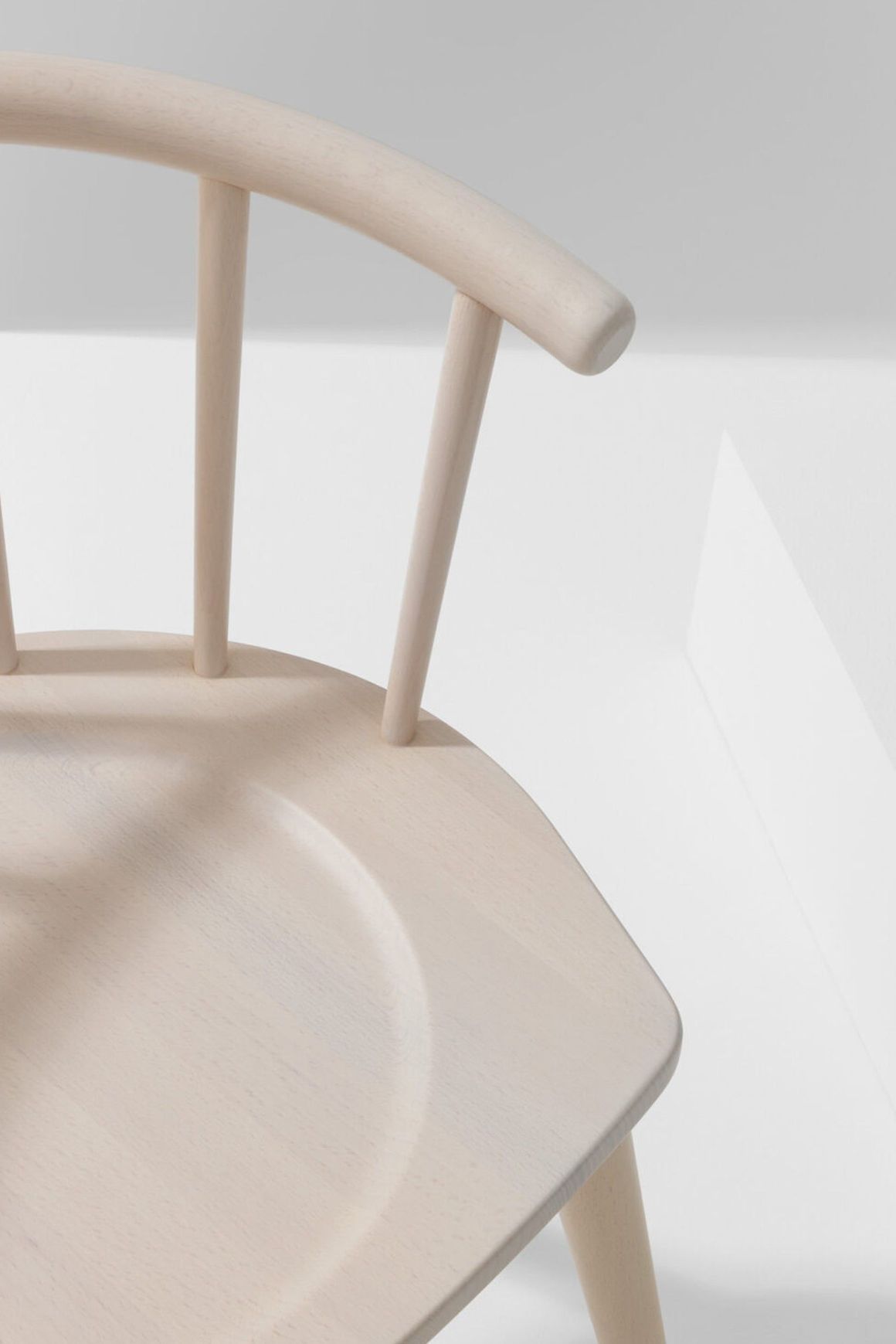 W. Lounge Chair