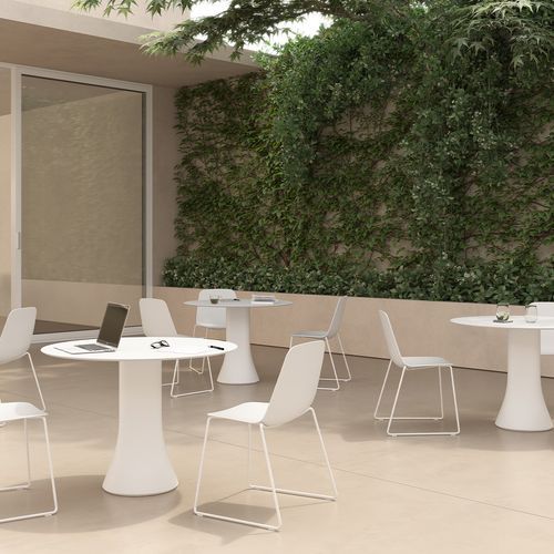 Cambio Outdoor Table