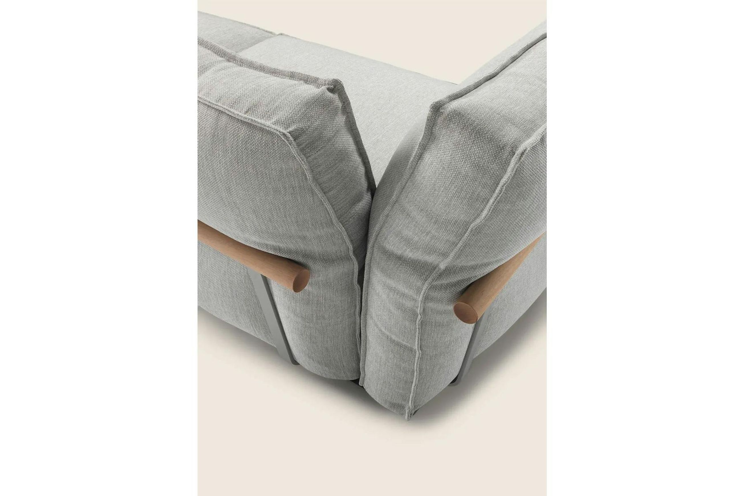 Camelot Outdoor Sofa By Flexform
