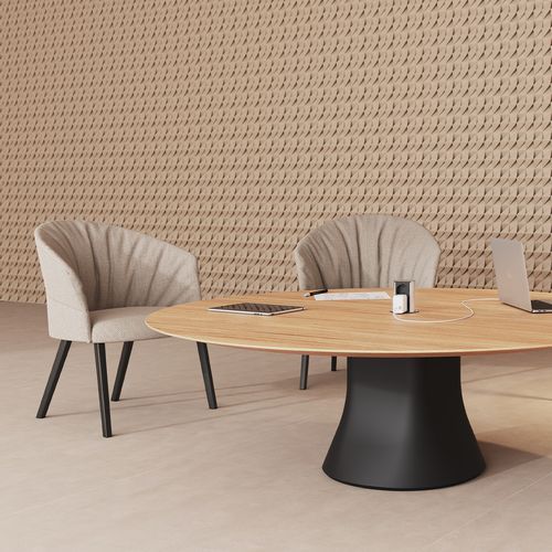 Copa Lounge Chair - Soft Upholstery