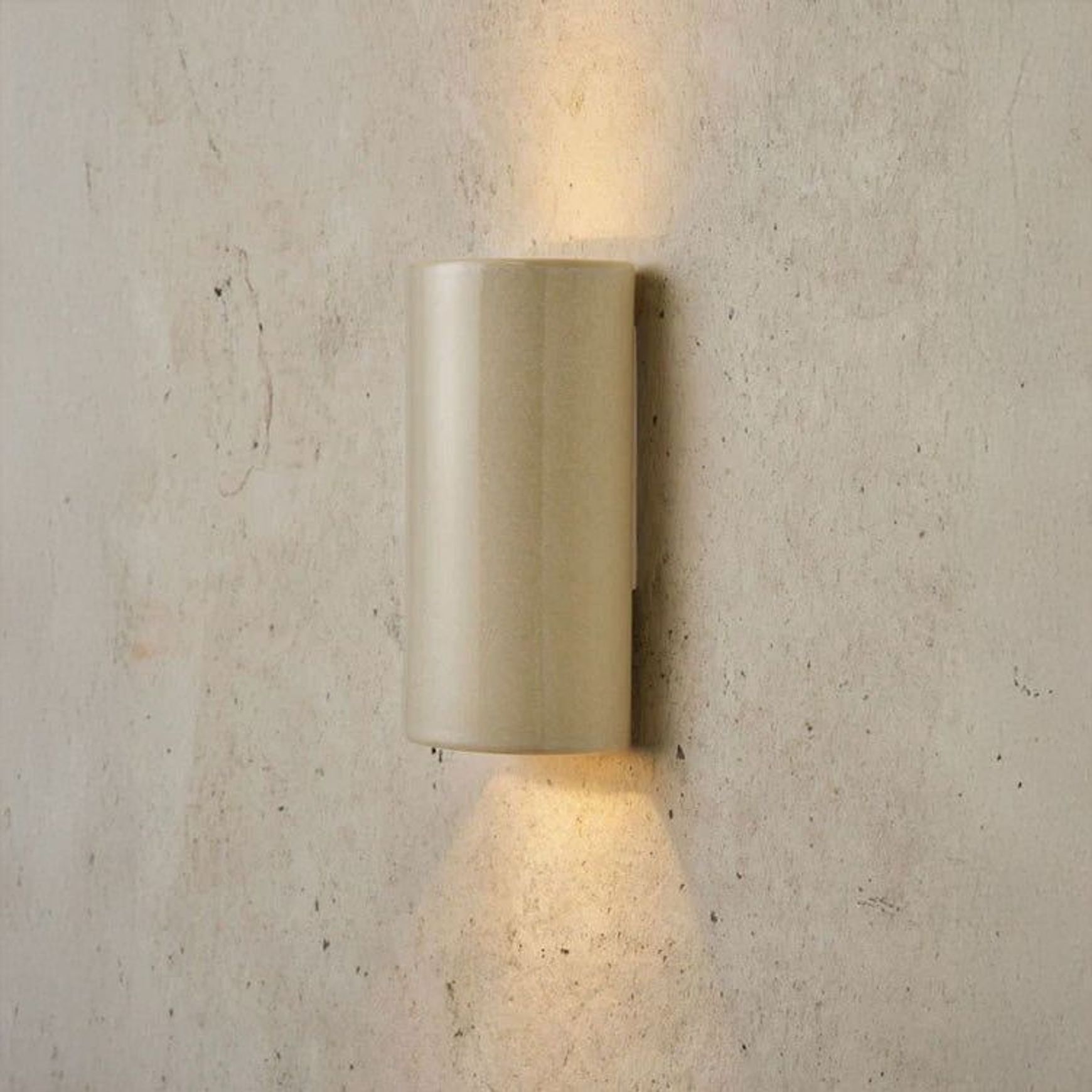 Ceramic Curve Wall Light