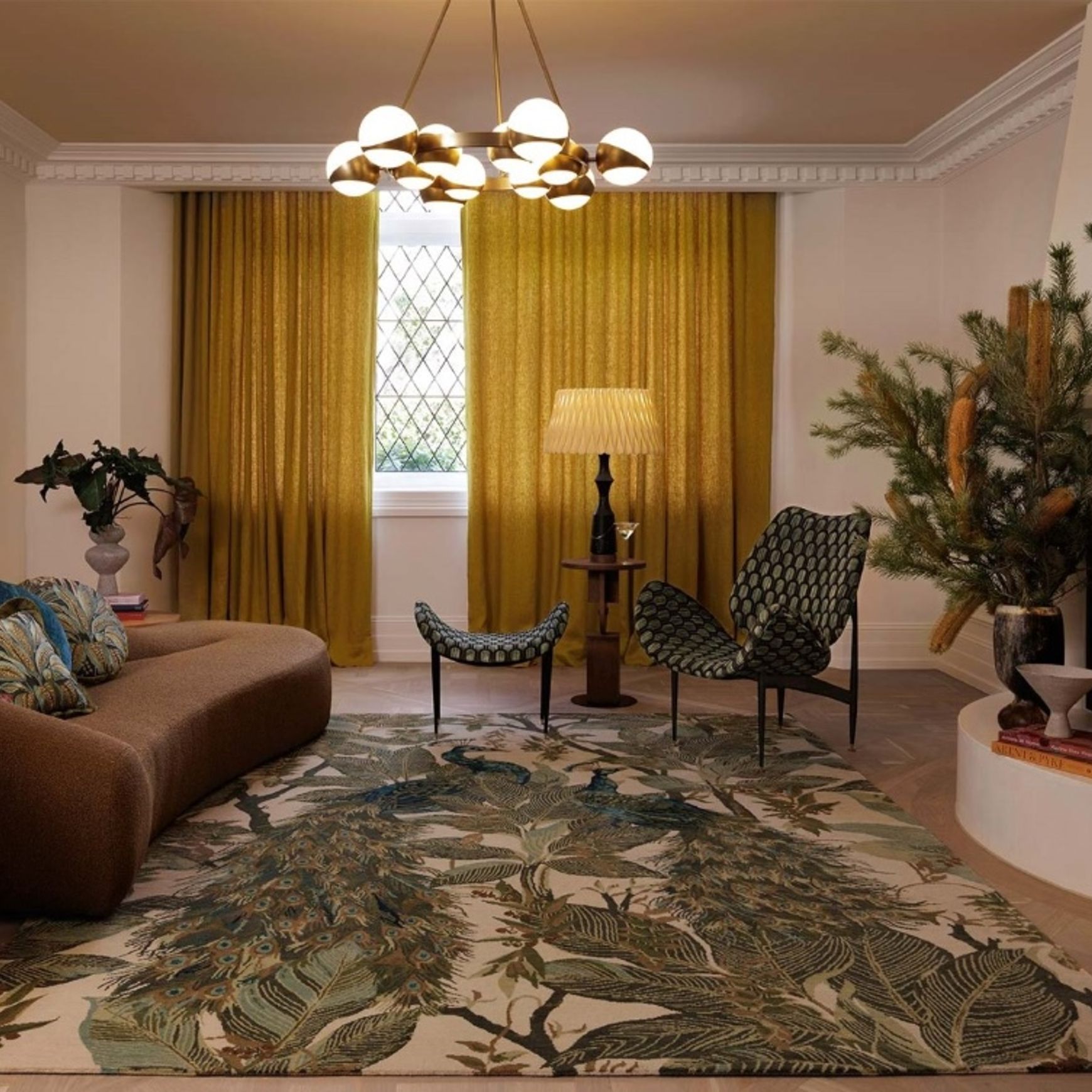 Royal Peacock l Handknotted Rugs