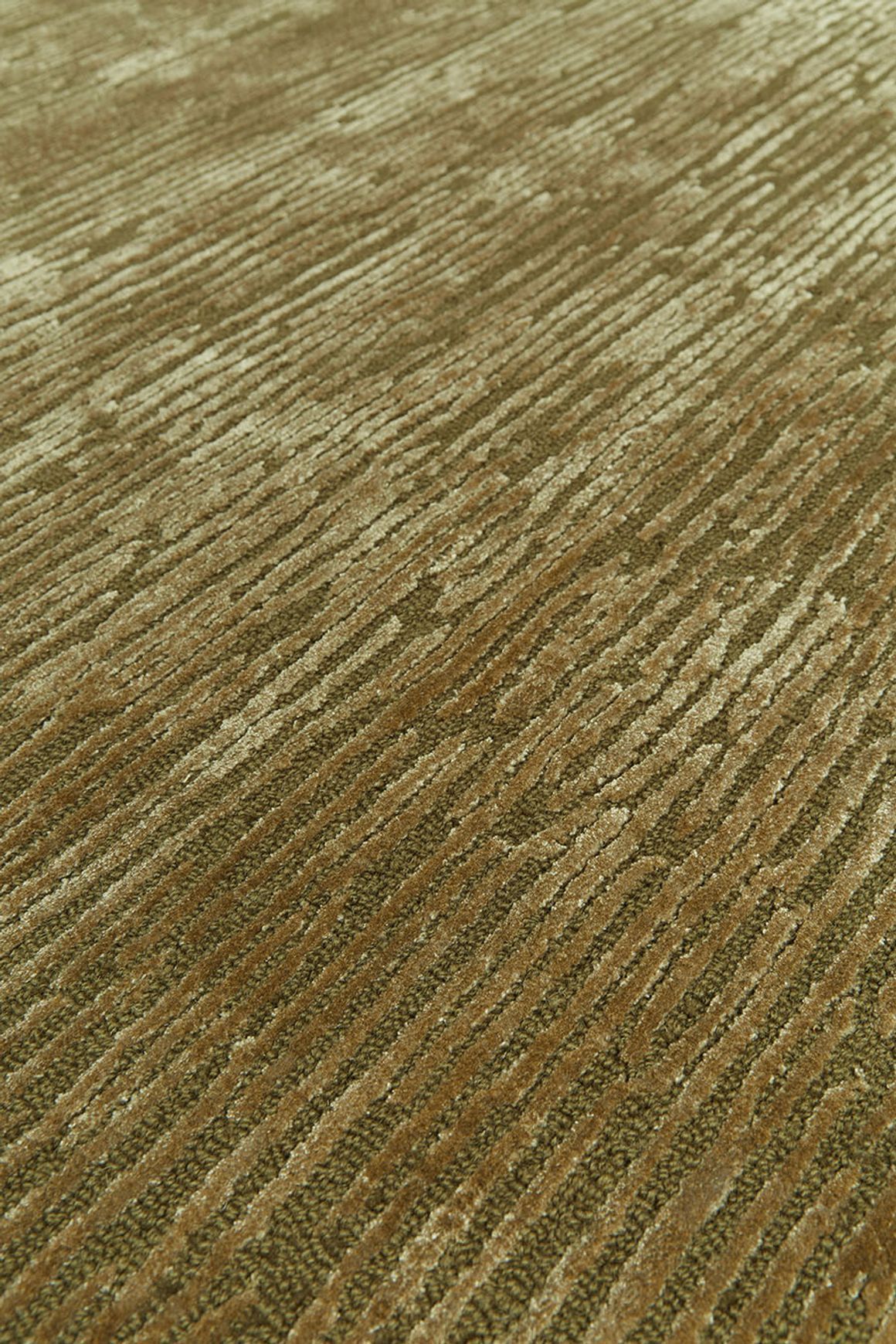 Rhodium Bronze l Hand Tufted Rugs