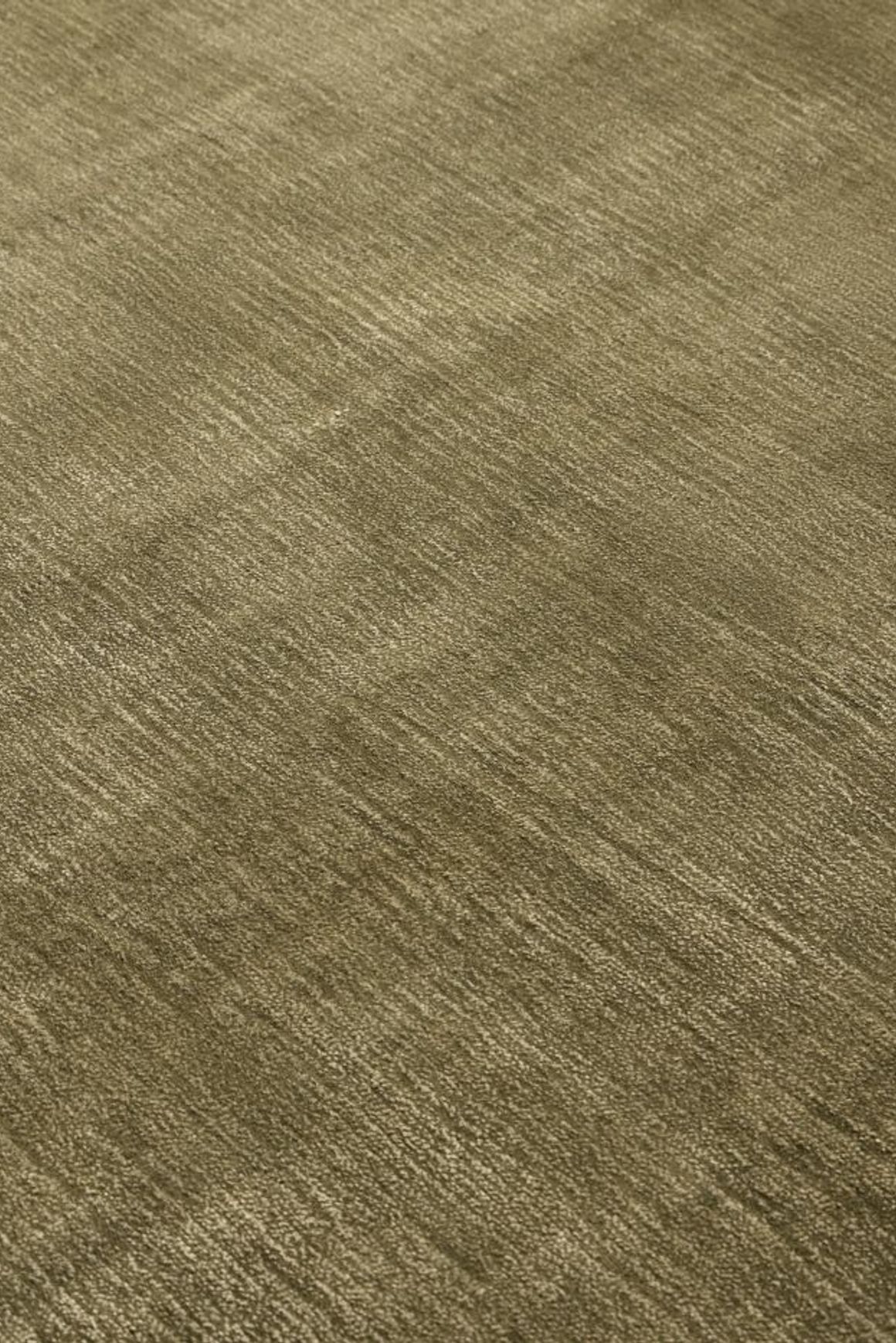 Sabi Hunter l Handloomed Rugs
