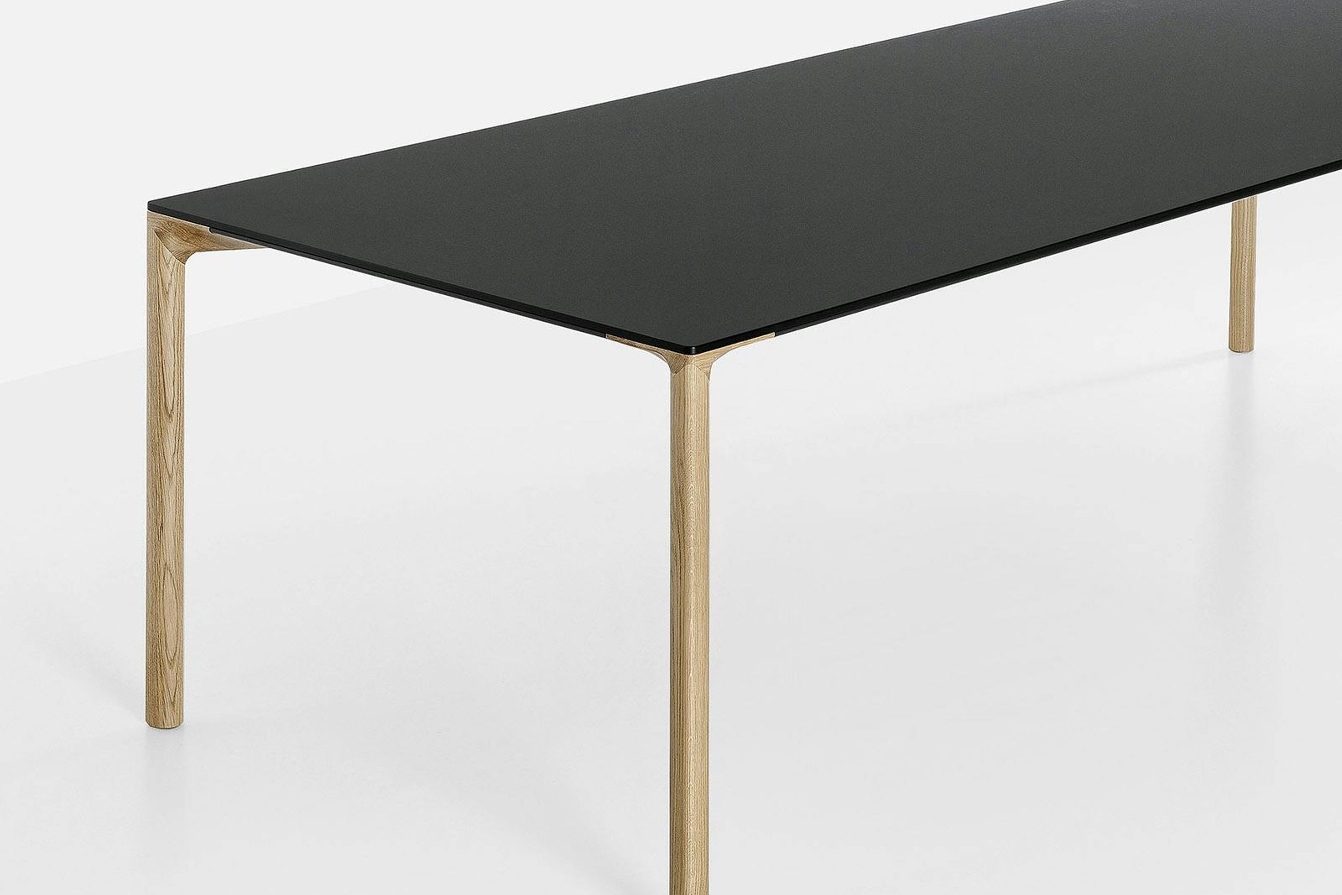 Boiacca Dining Table