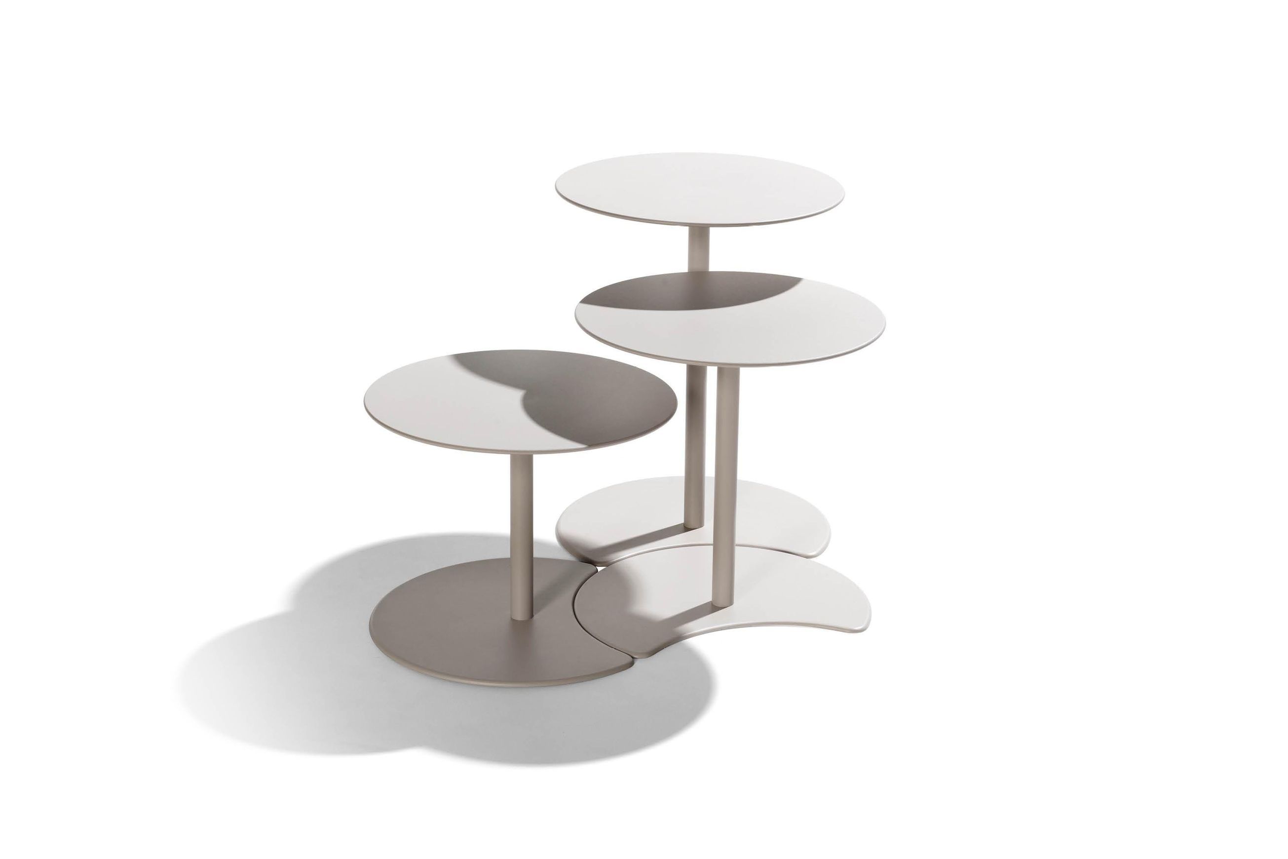 Drops Side Tables