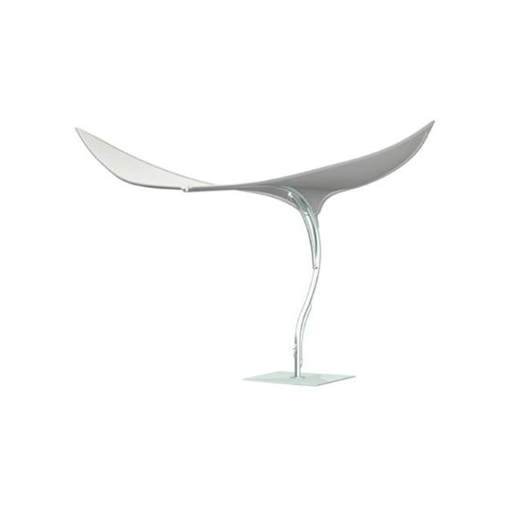 Tuuci Stingray Shade Sculpture