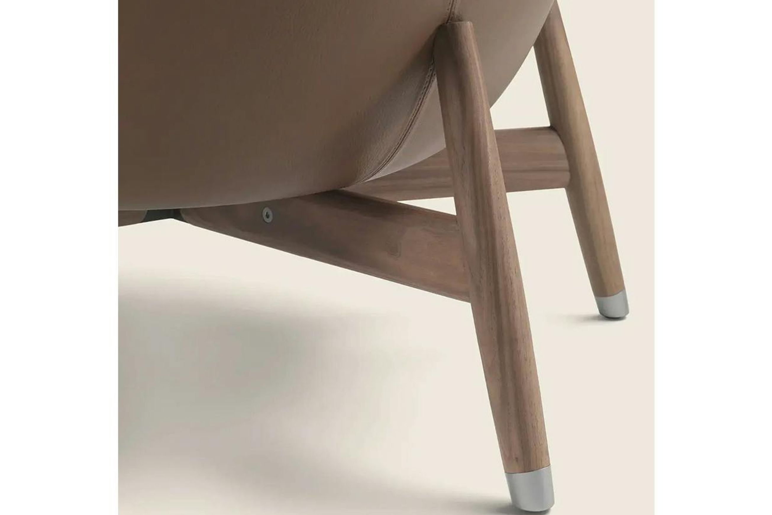 Eri Lounge Chair By Flexform
