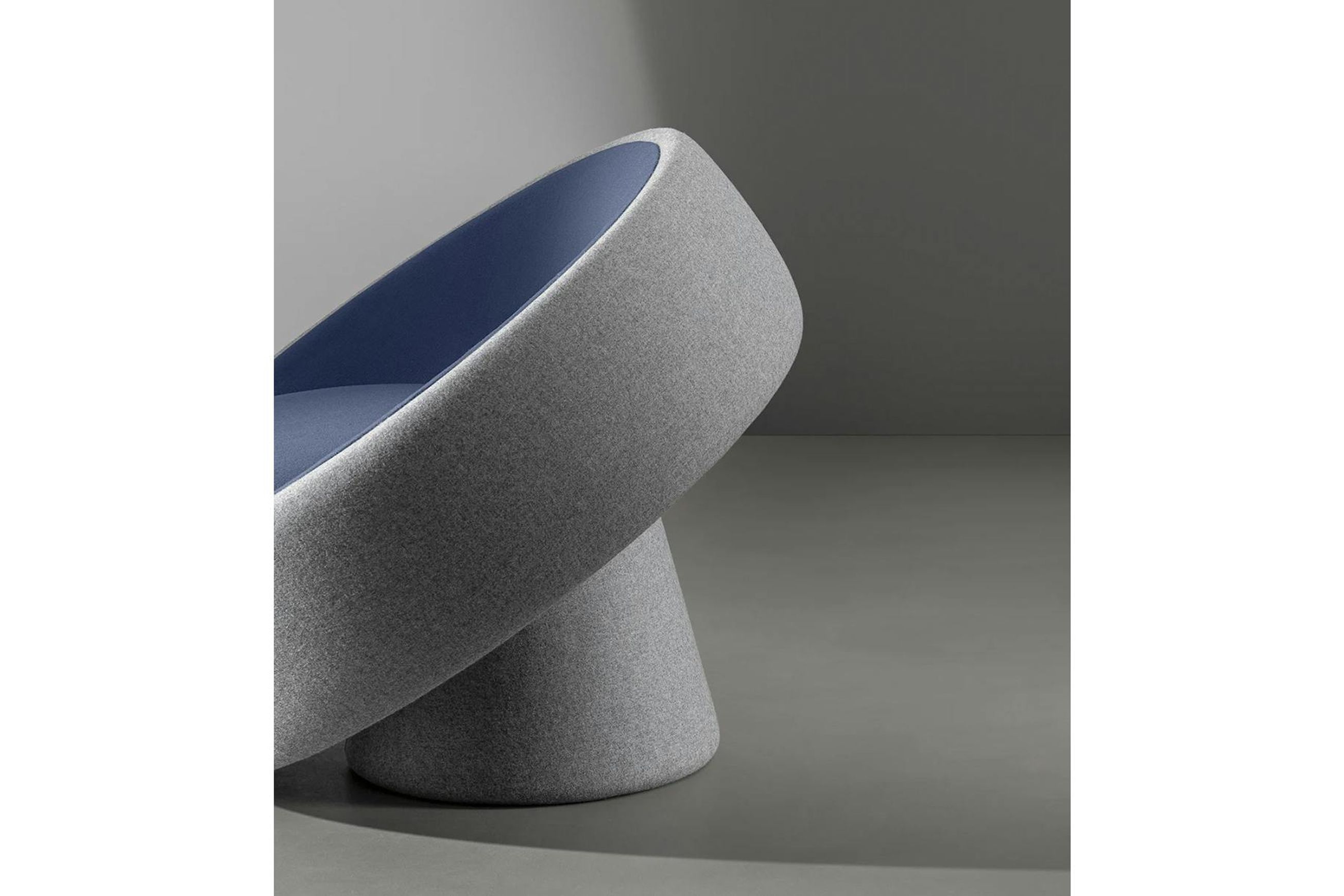 Globalove Armchair