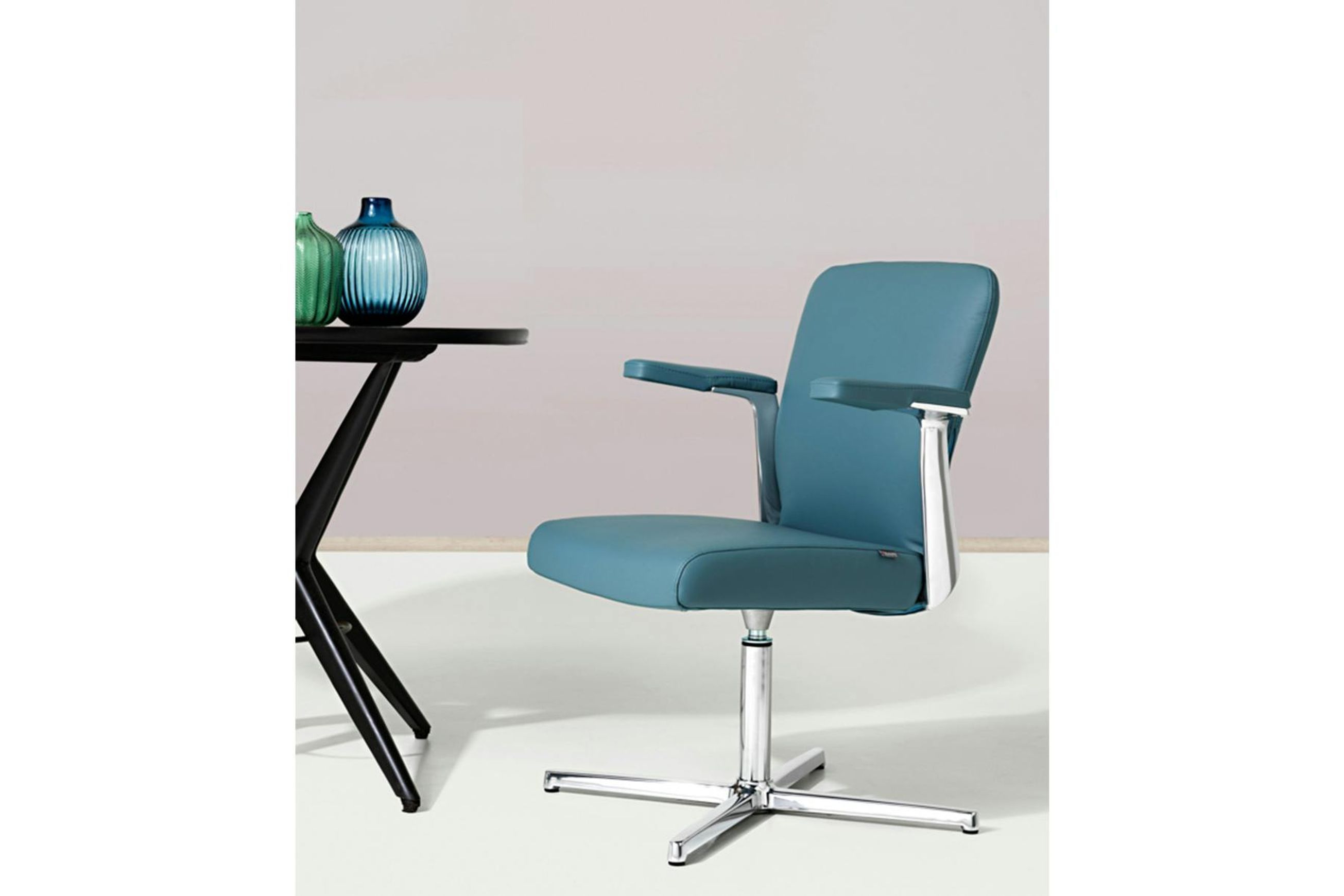 Halfpipe Office Chair