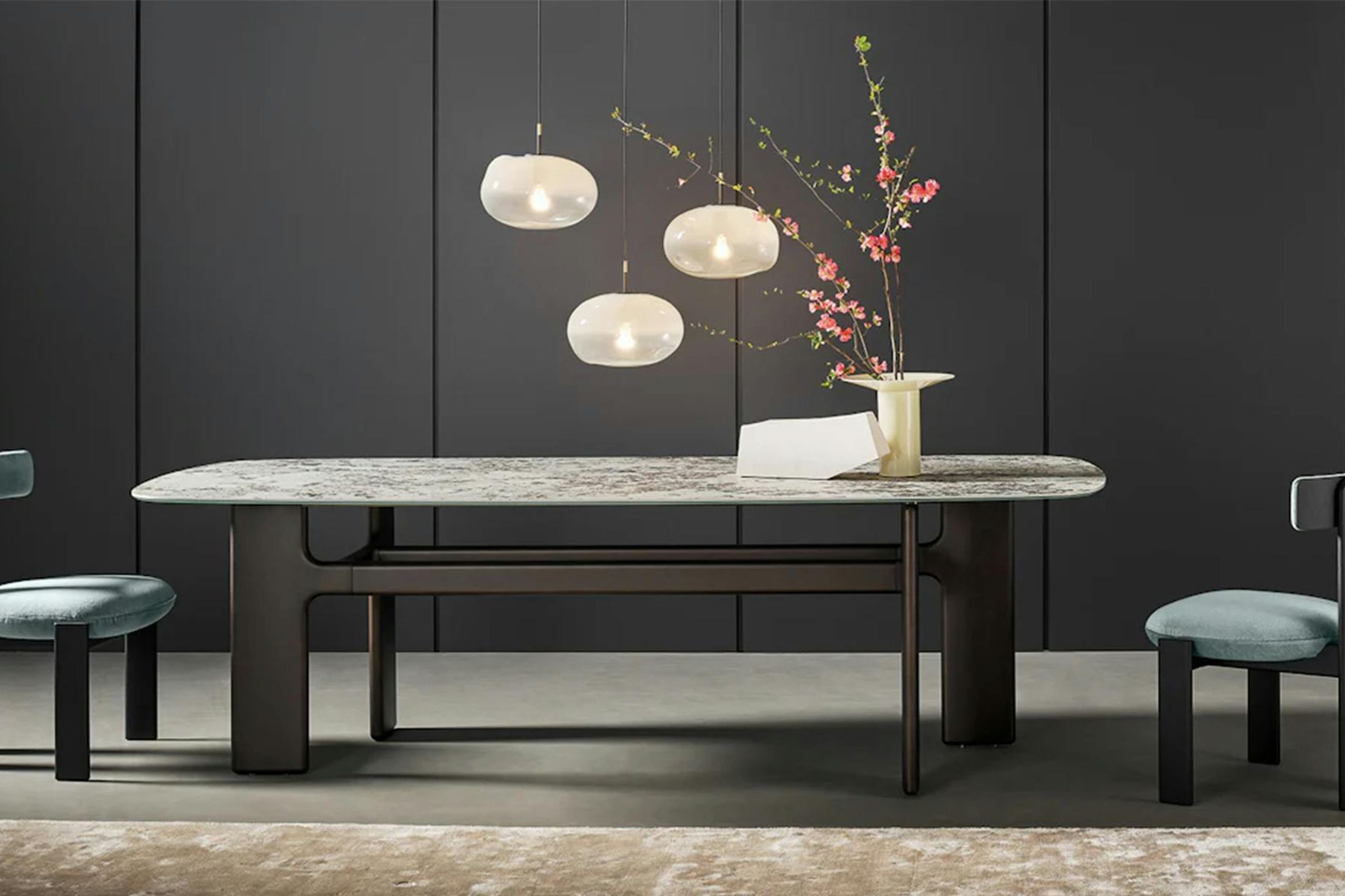 Hippos Dining Table