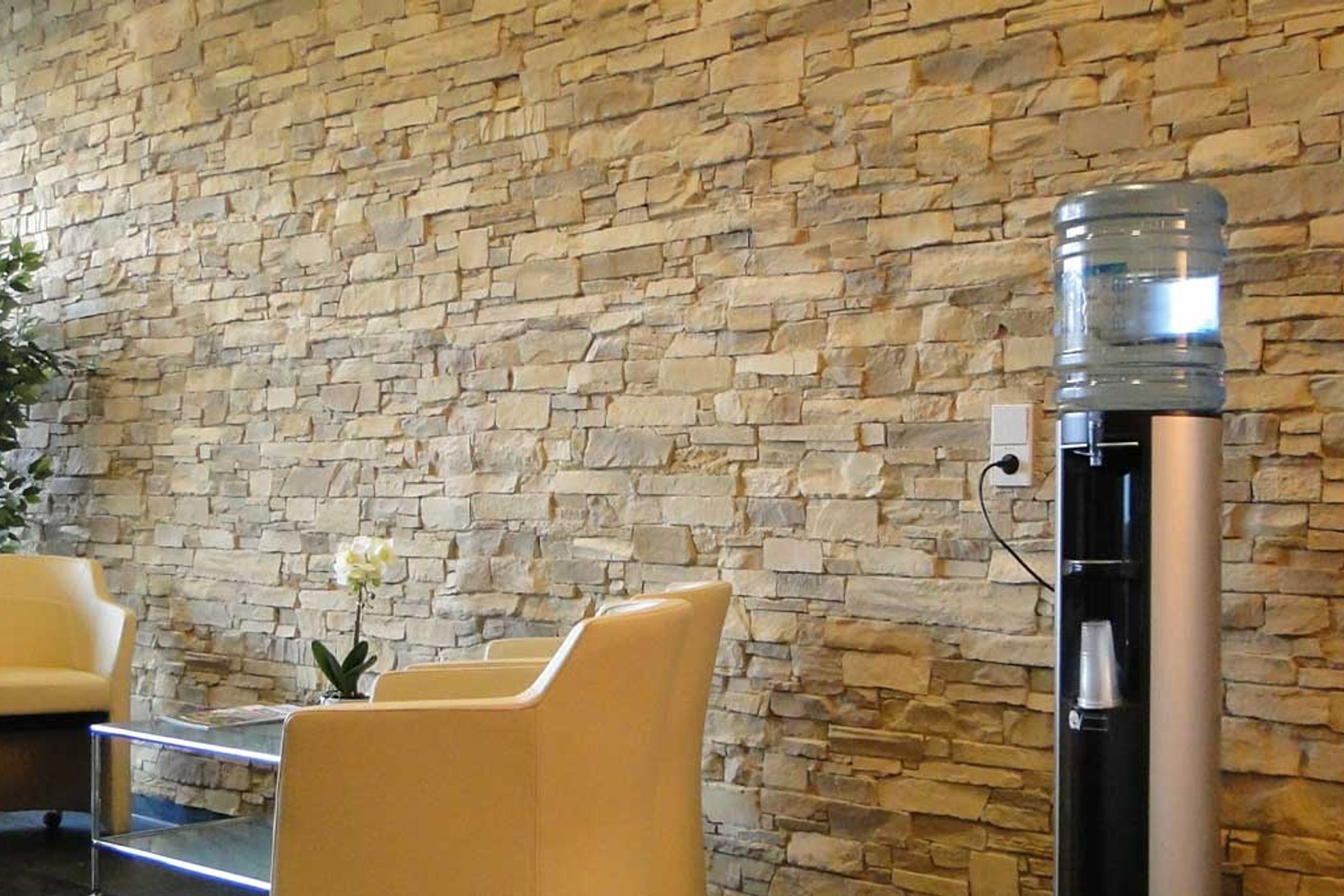 Ledge Stone Wall Panels by Muros | Earth Stacked Stone