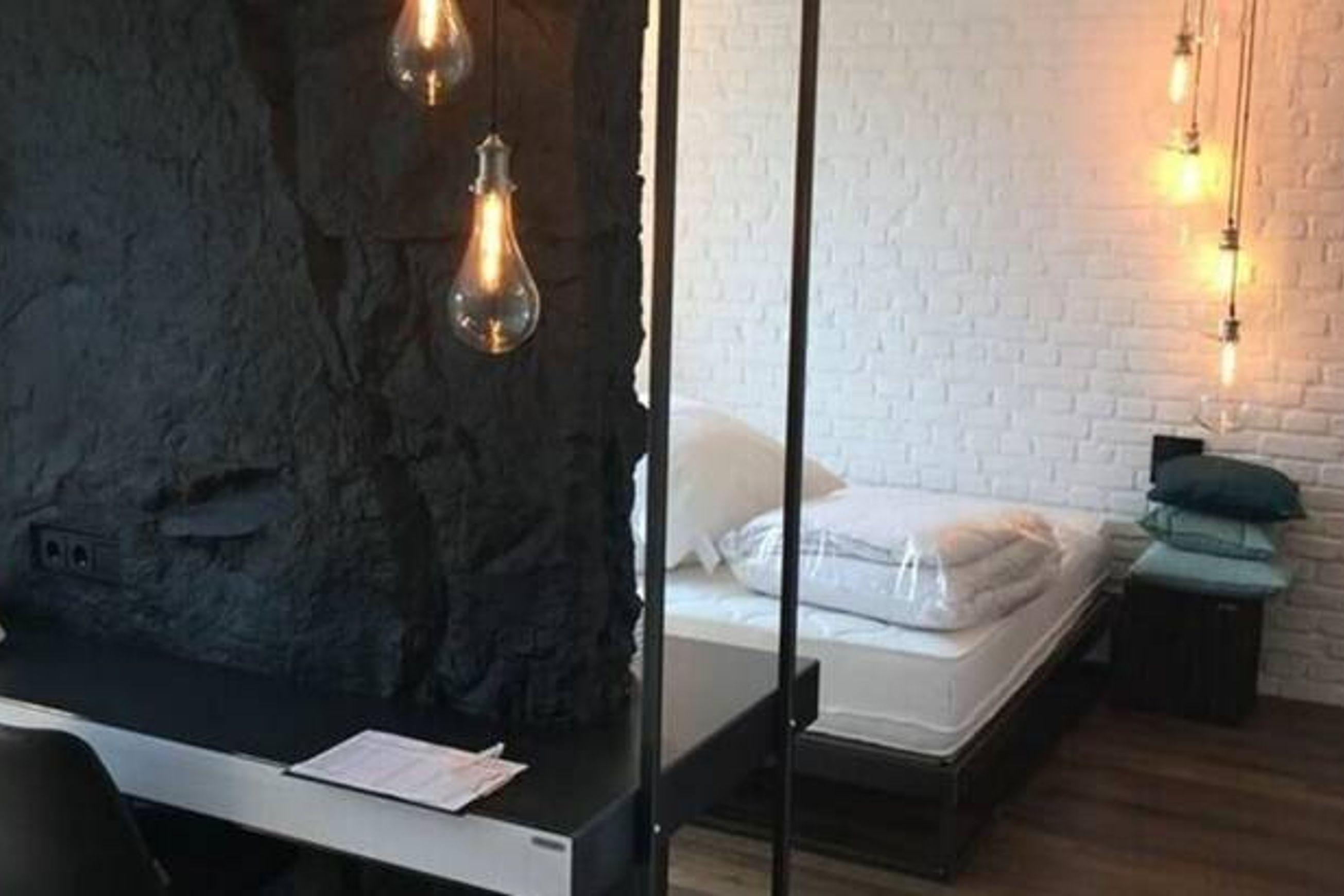 Rock Wall Panels by Muros | Black Rugged Stone Look