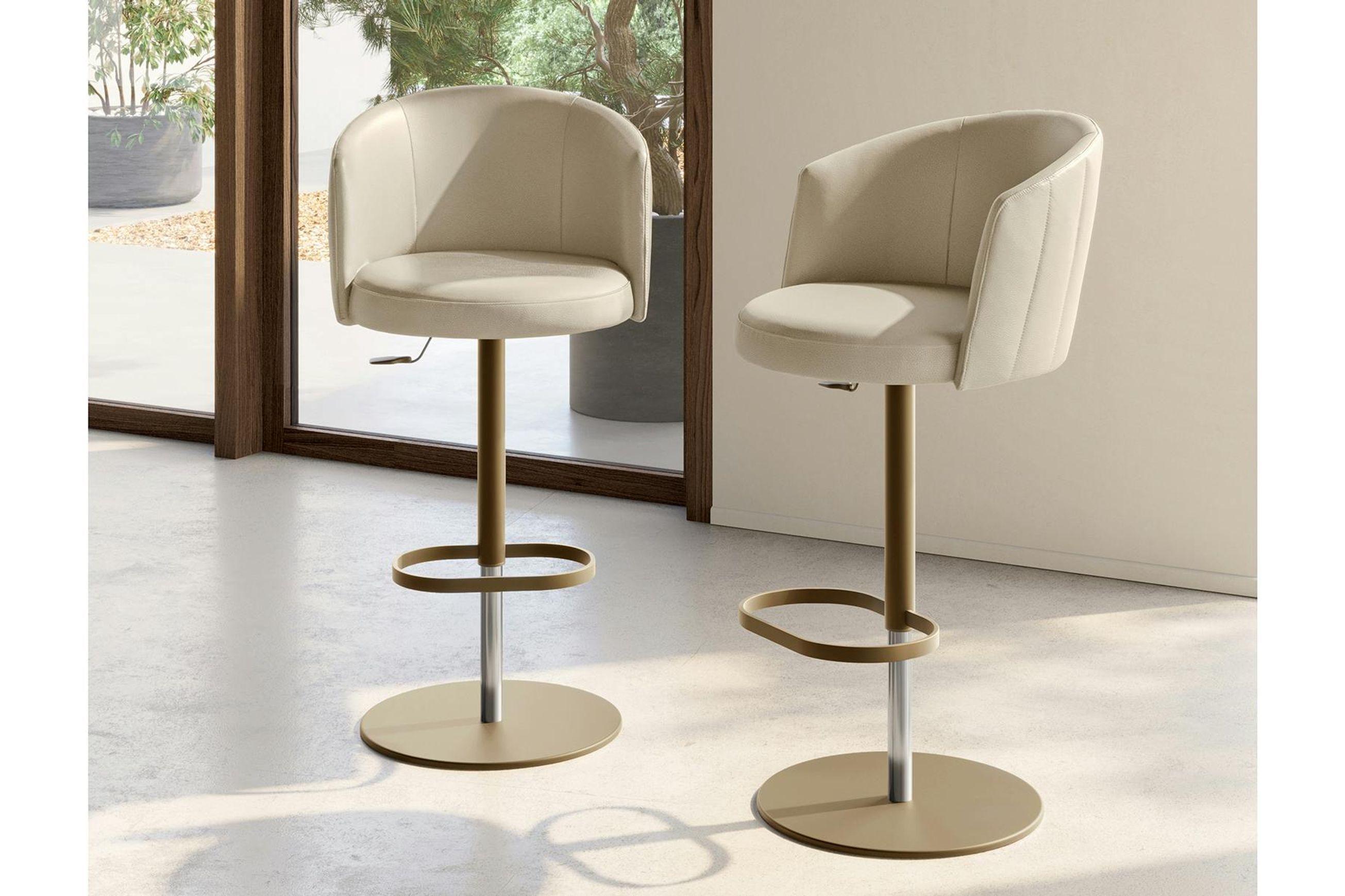 Jane Stool
