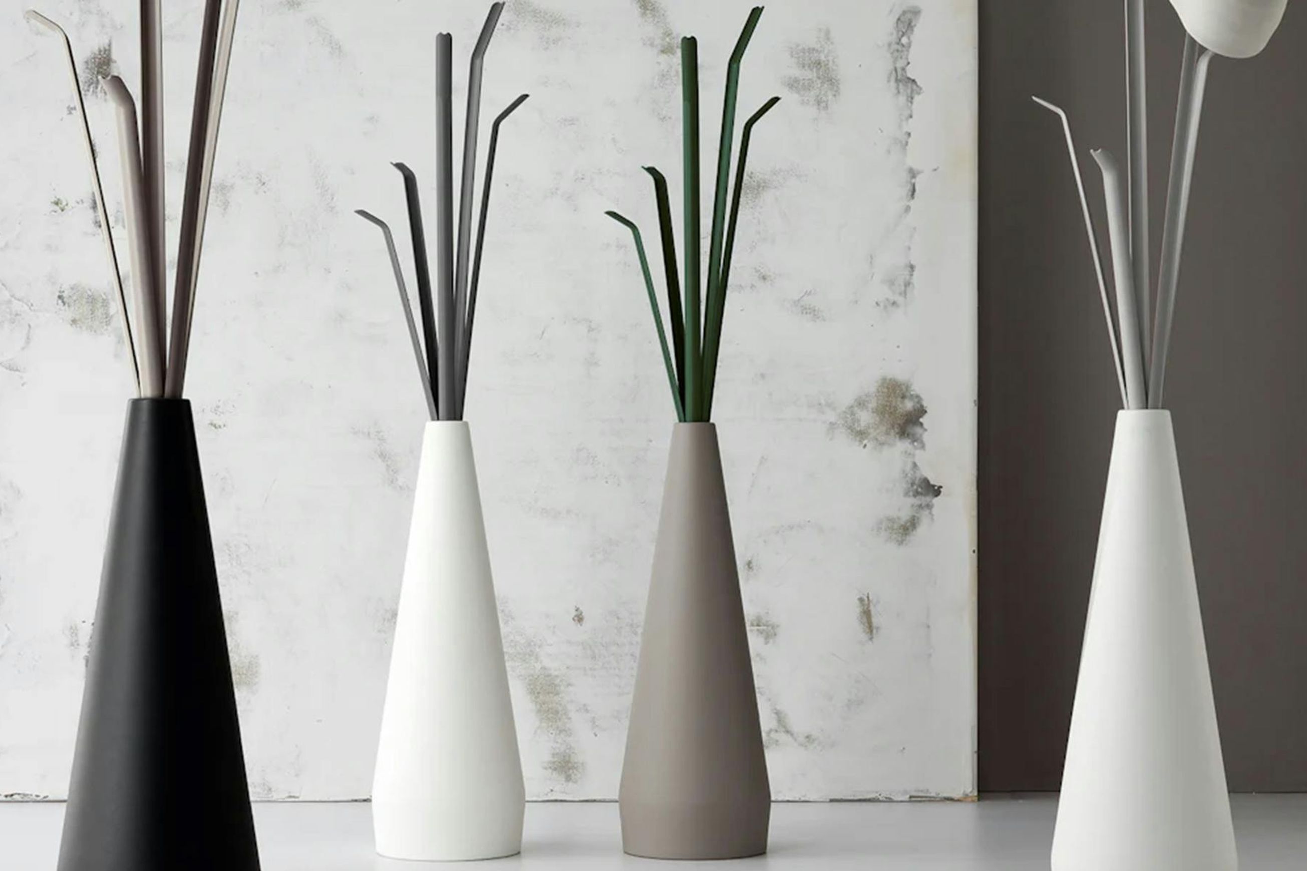 Kadou Valet Stand