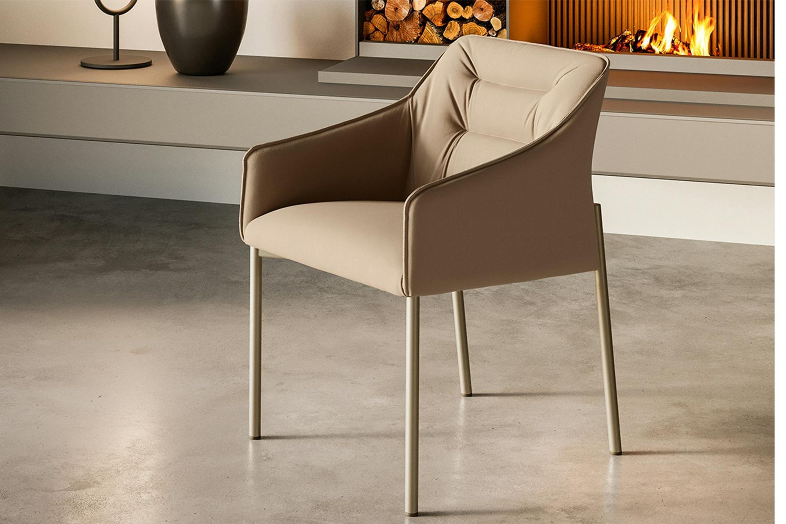 Kira Armchair