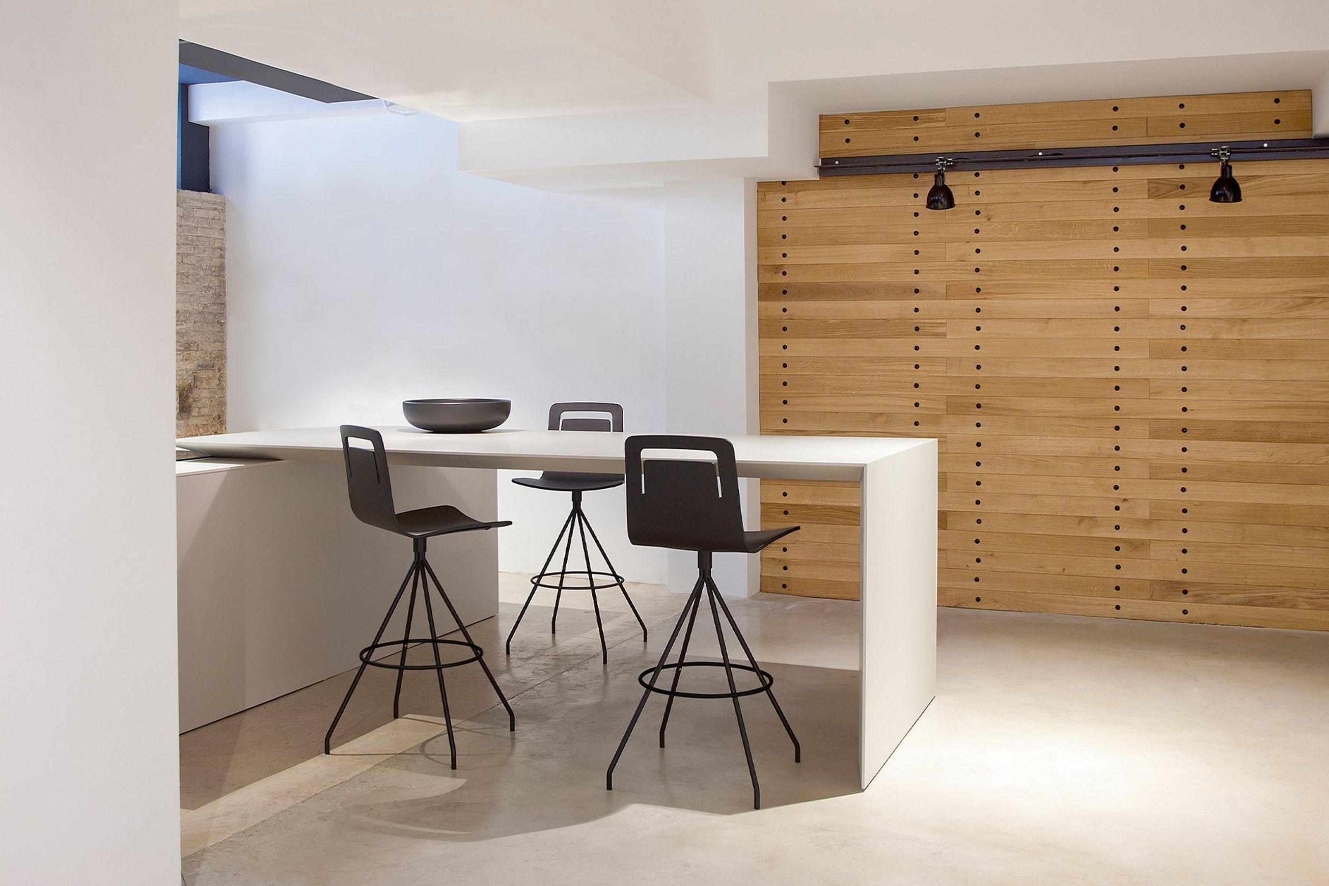 Klip Counter Stool - Swivel