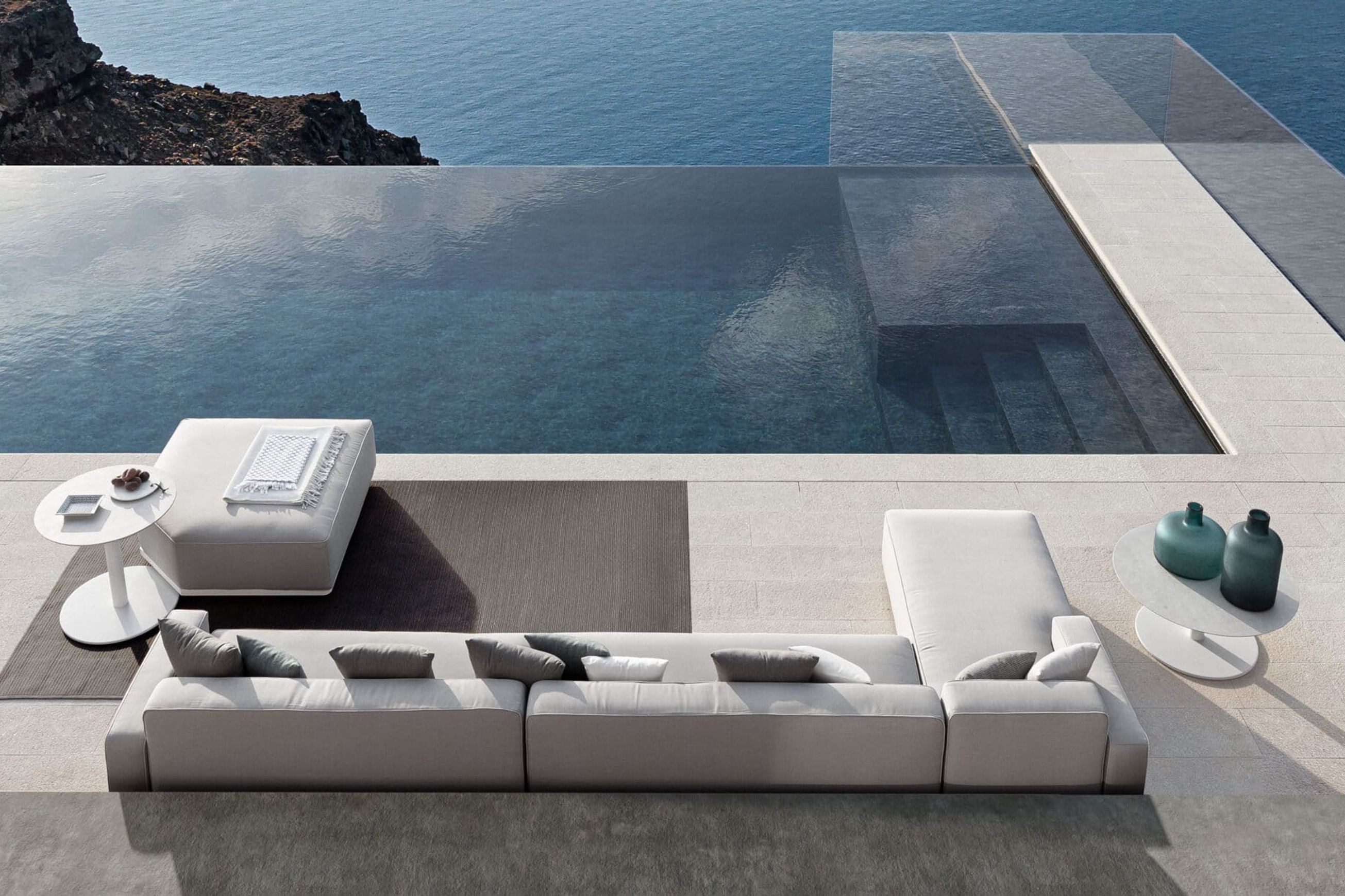Laguna Outdoor 2 Seat Sofa by Atmosphera