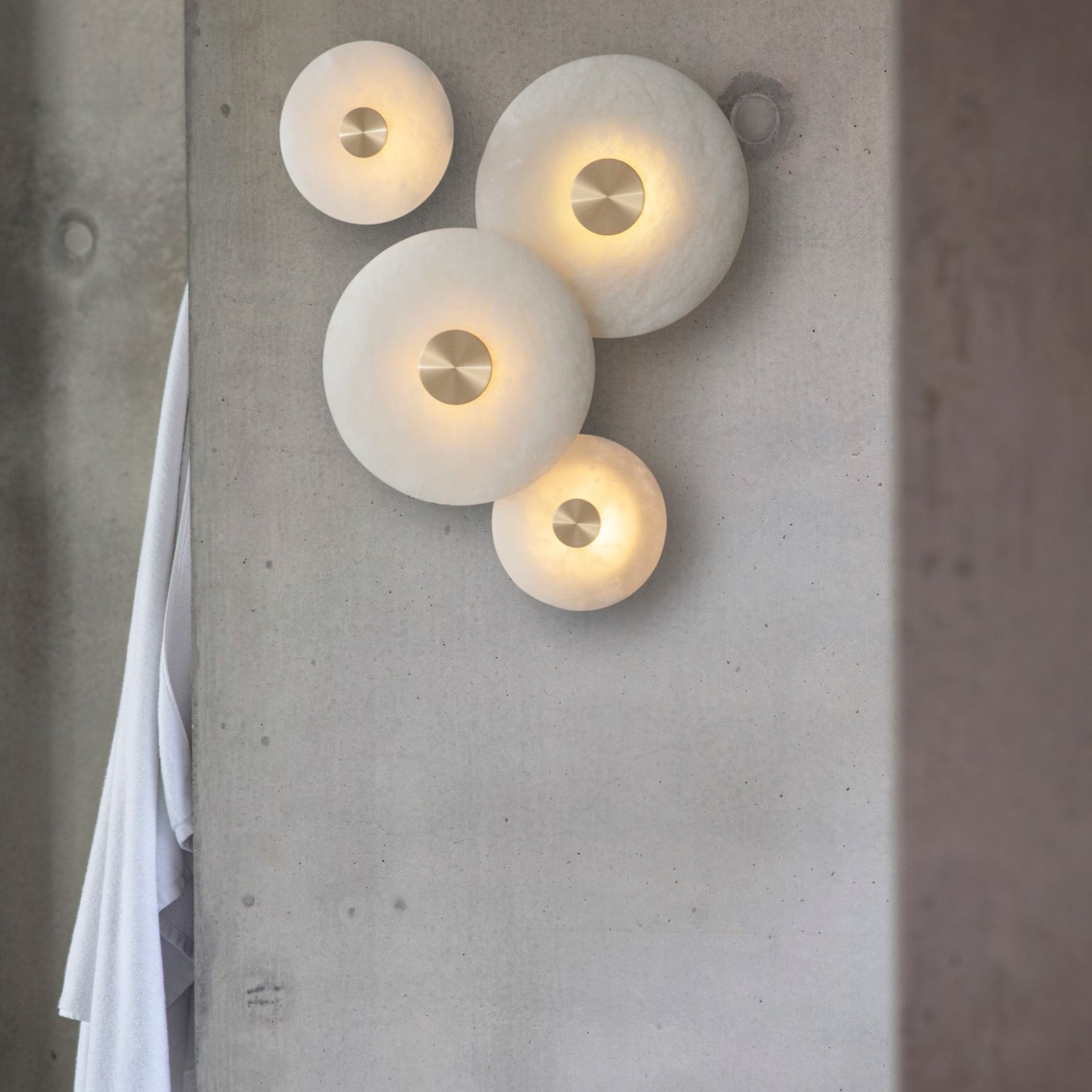 Bide Wall Light