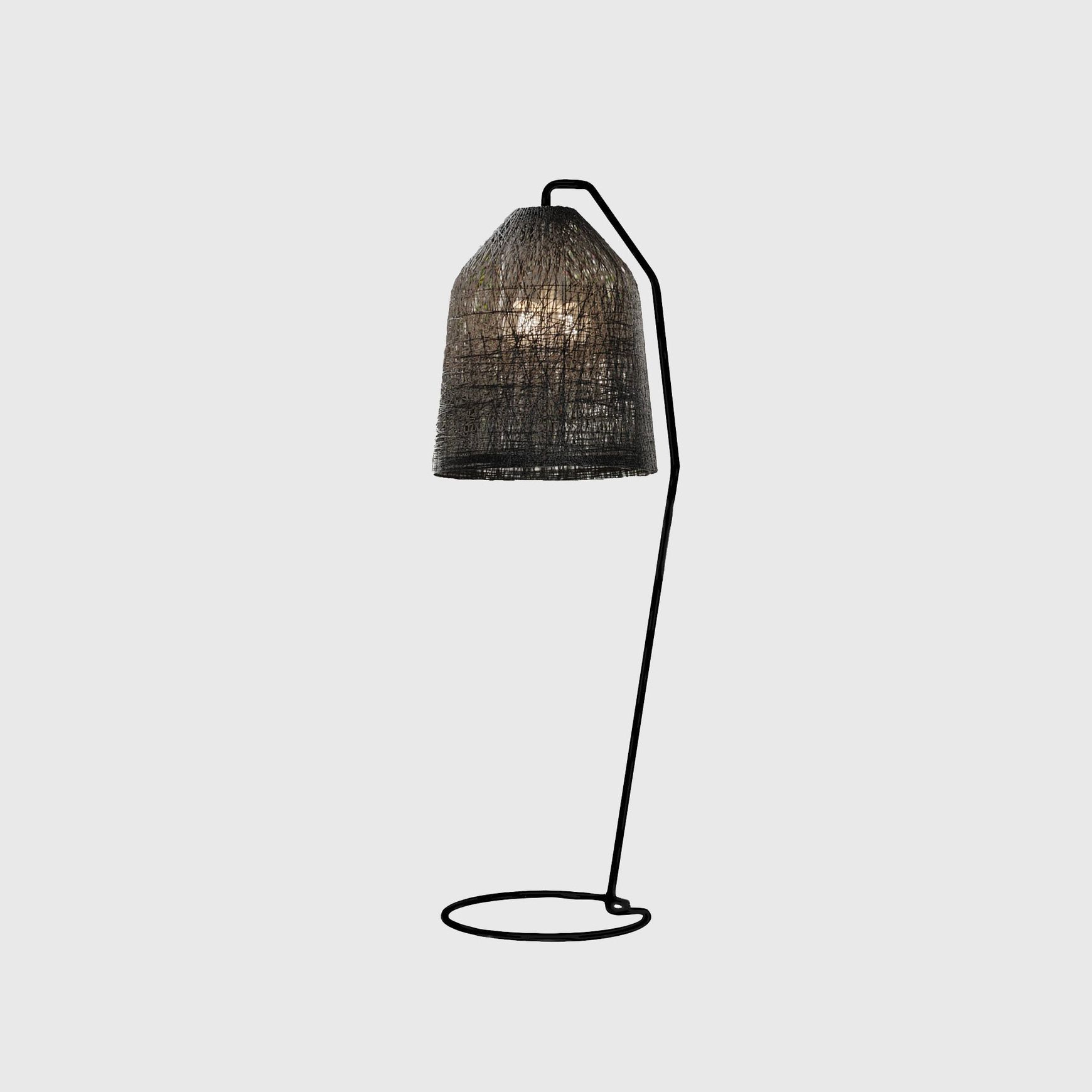 Black Out Outdoor Floor Lamp
