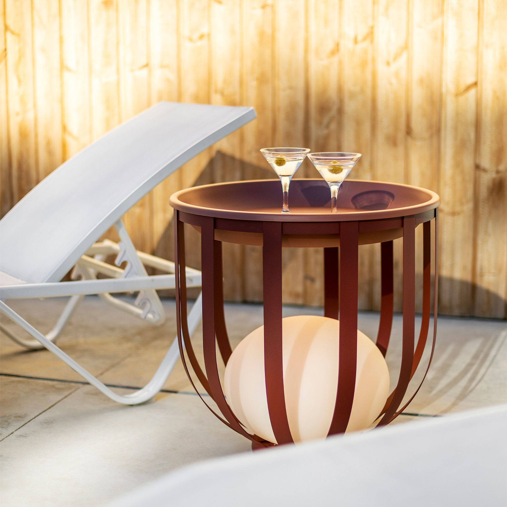 Bols Outdoor Floor Lamp