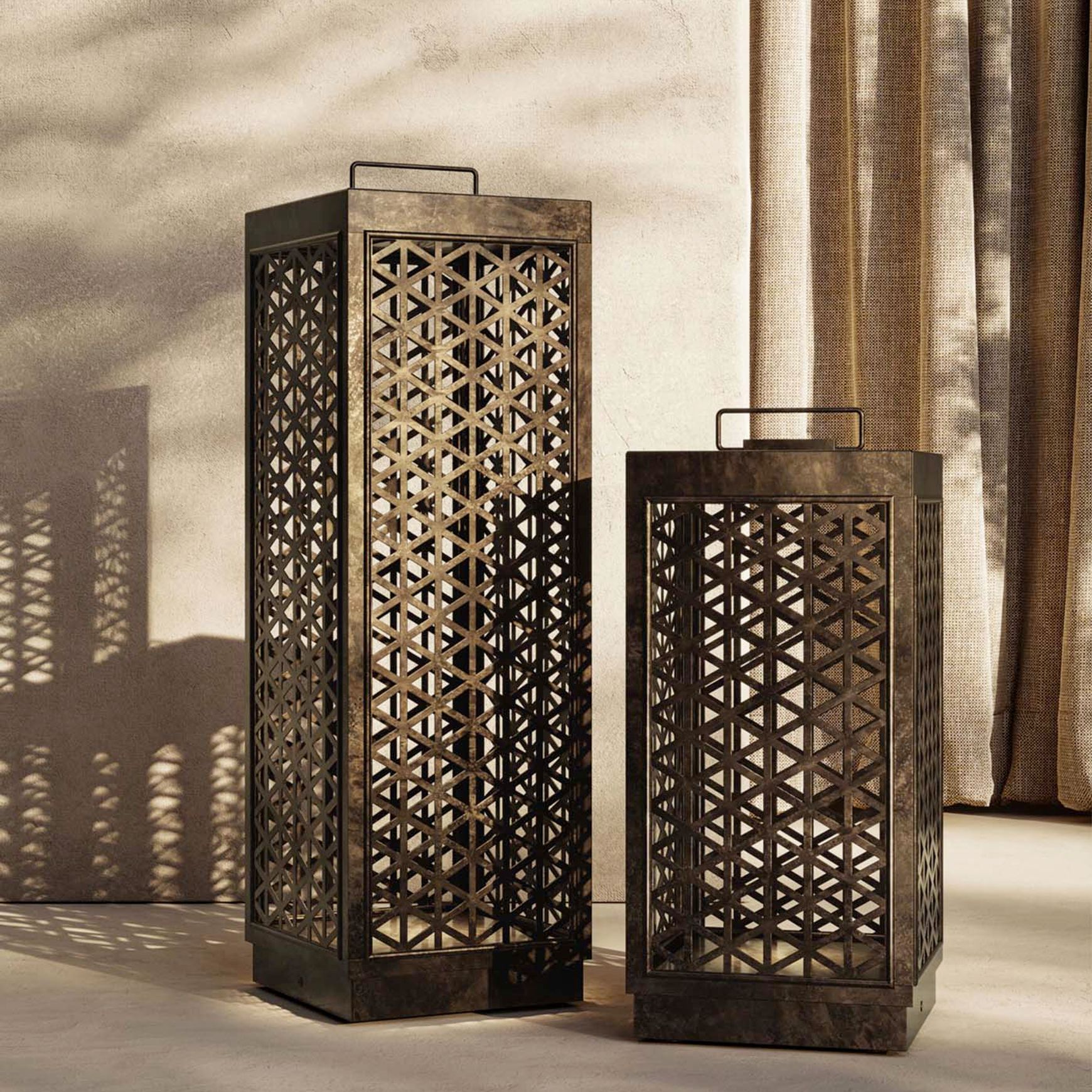 Grid Floor Lamp