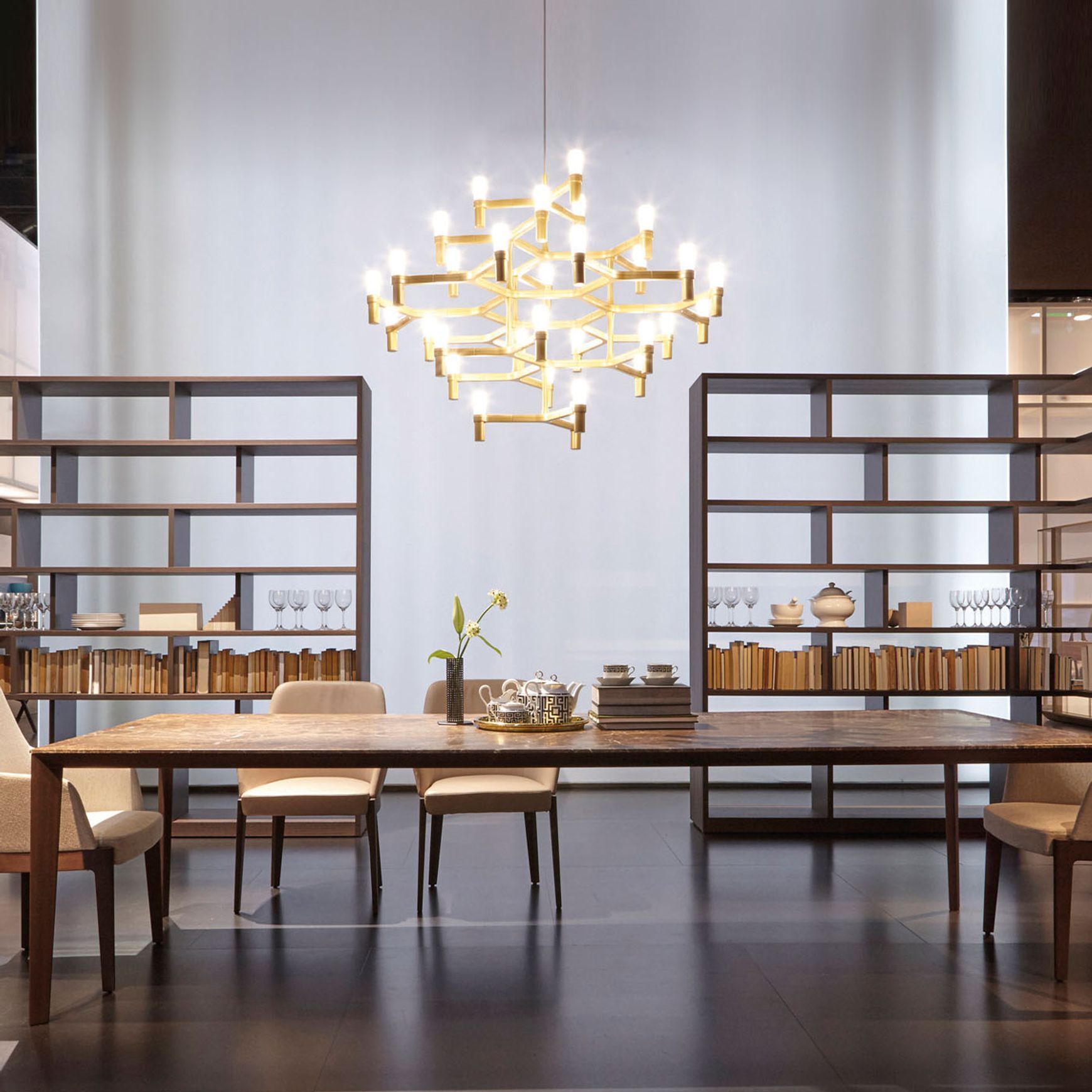 Crown Major Pendant Light