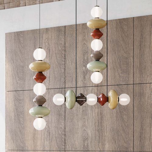 Mapi Vertical Pendant Light