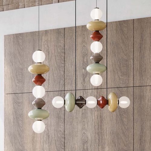 Mapi Vertical Pendant Light