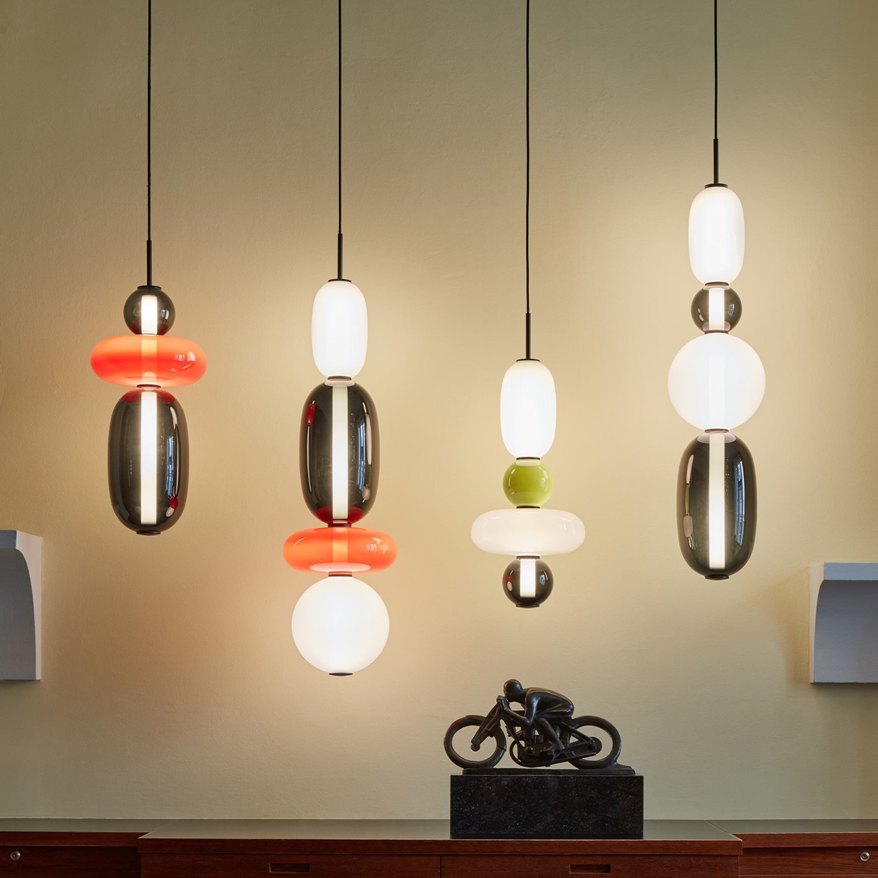 Pebbles Small Pendant Light