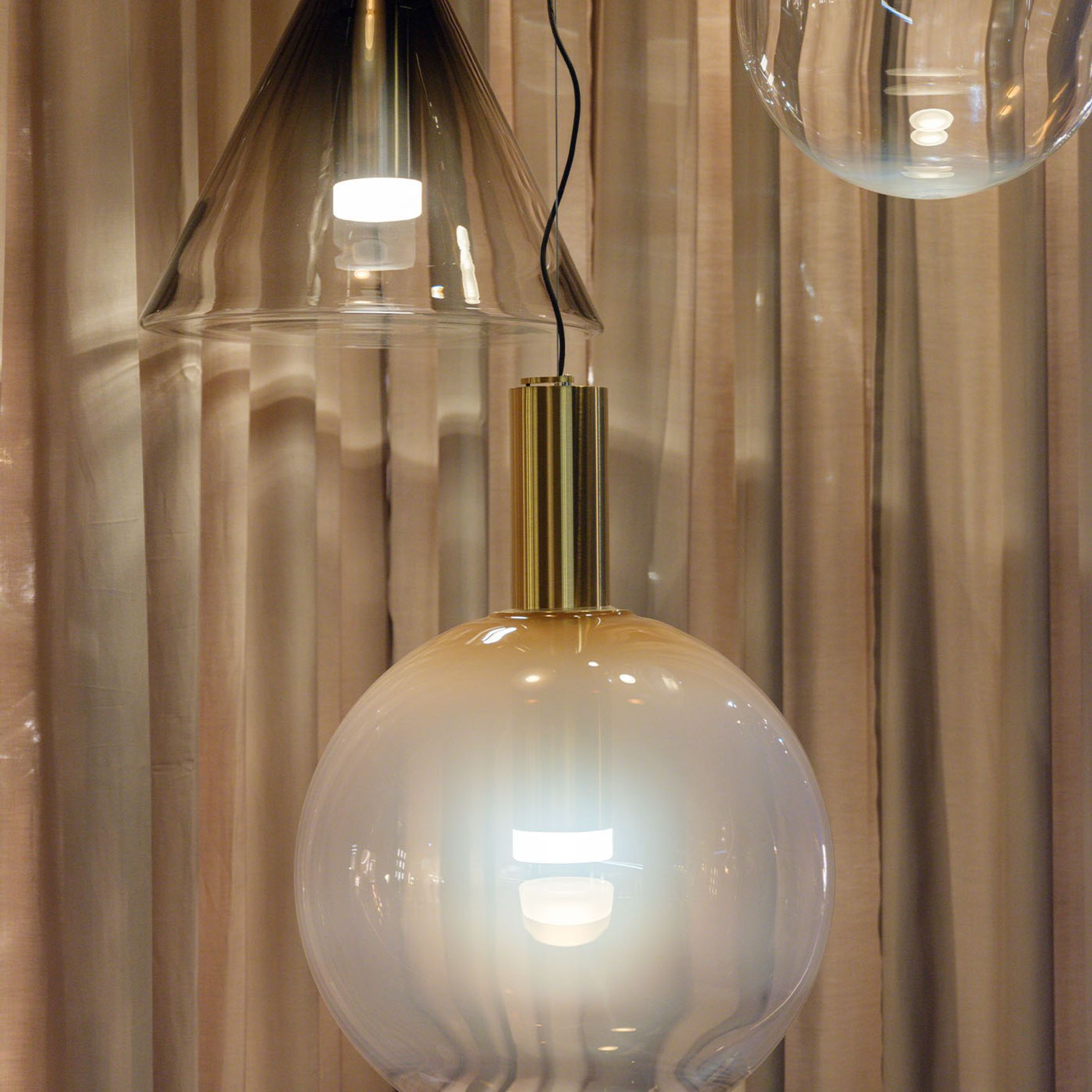 Phenomena Large Pendant Light