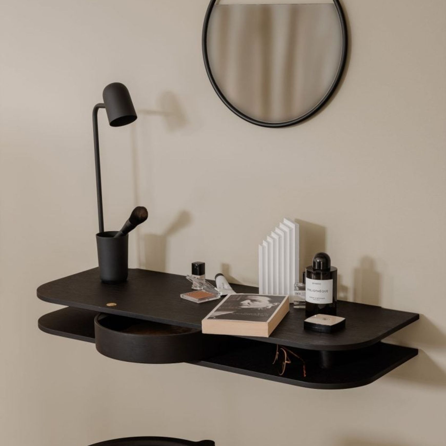 Buddy Table Lamp