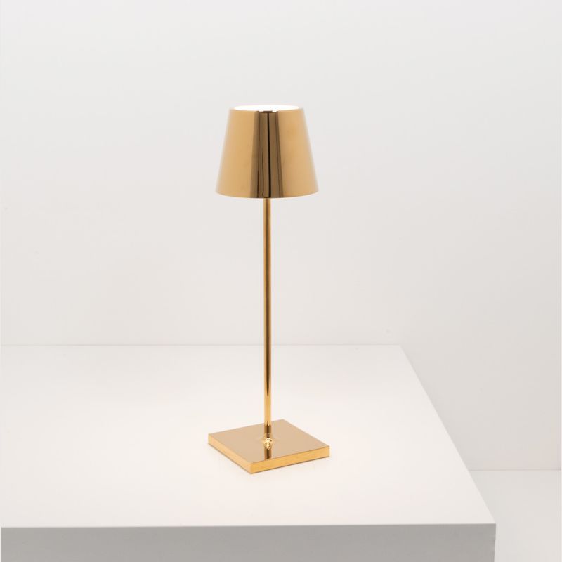 Poldina Metallic Table Lamp