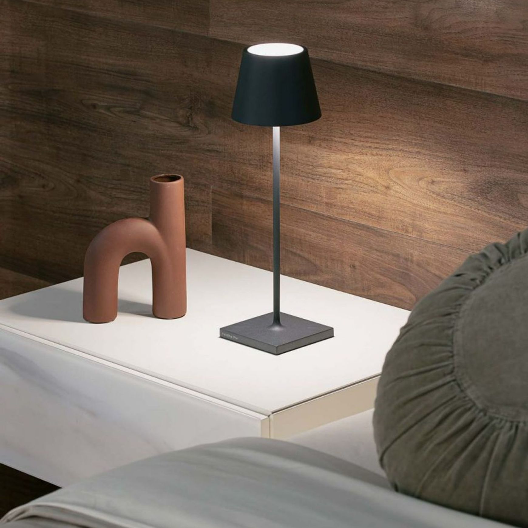 Poldina Table Lamp