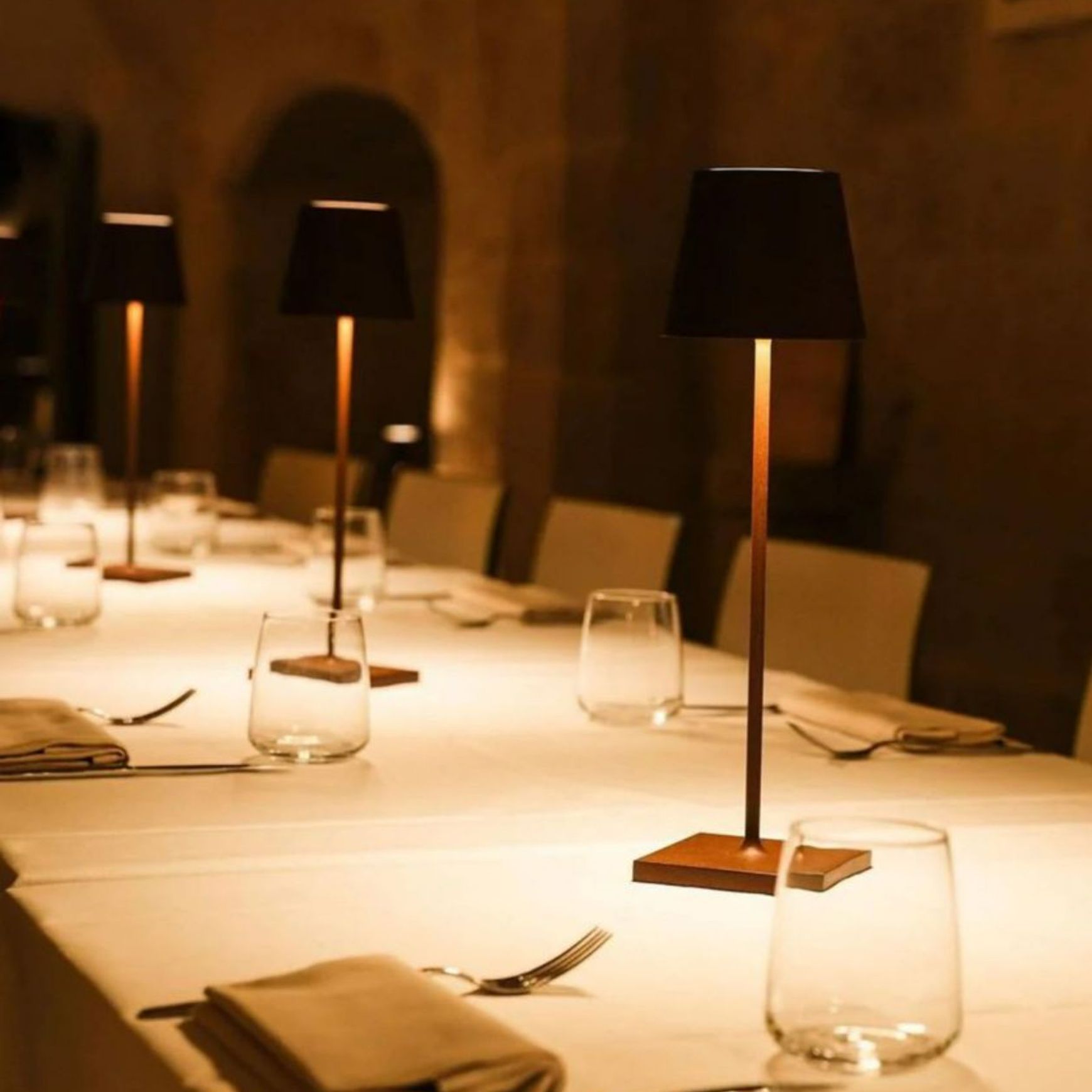 Poldina Table Lamp