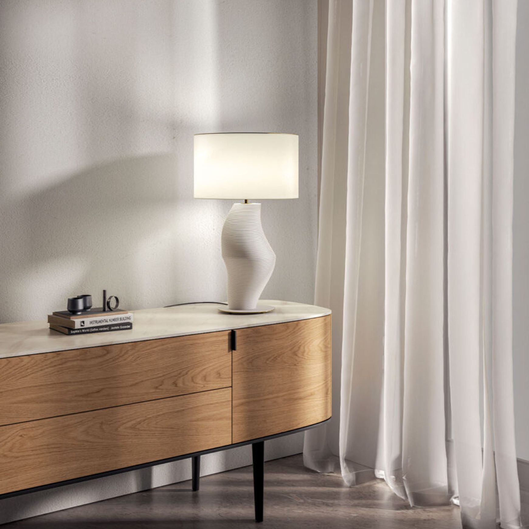 Luet Table Lamp