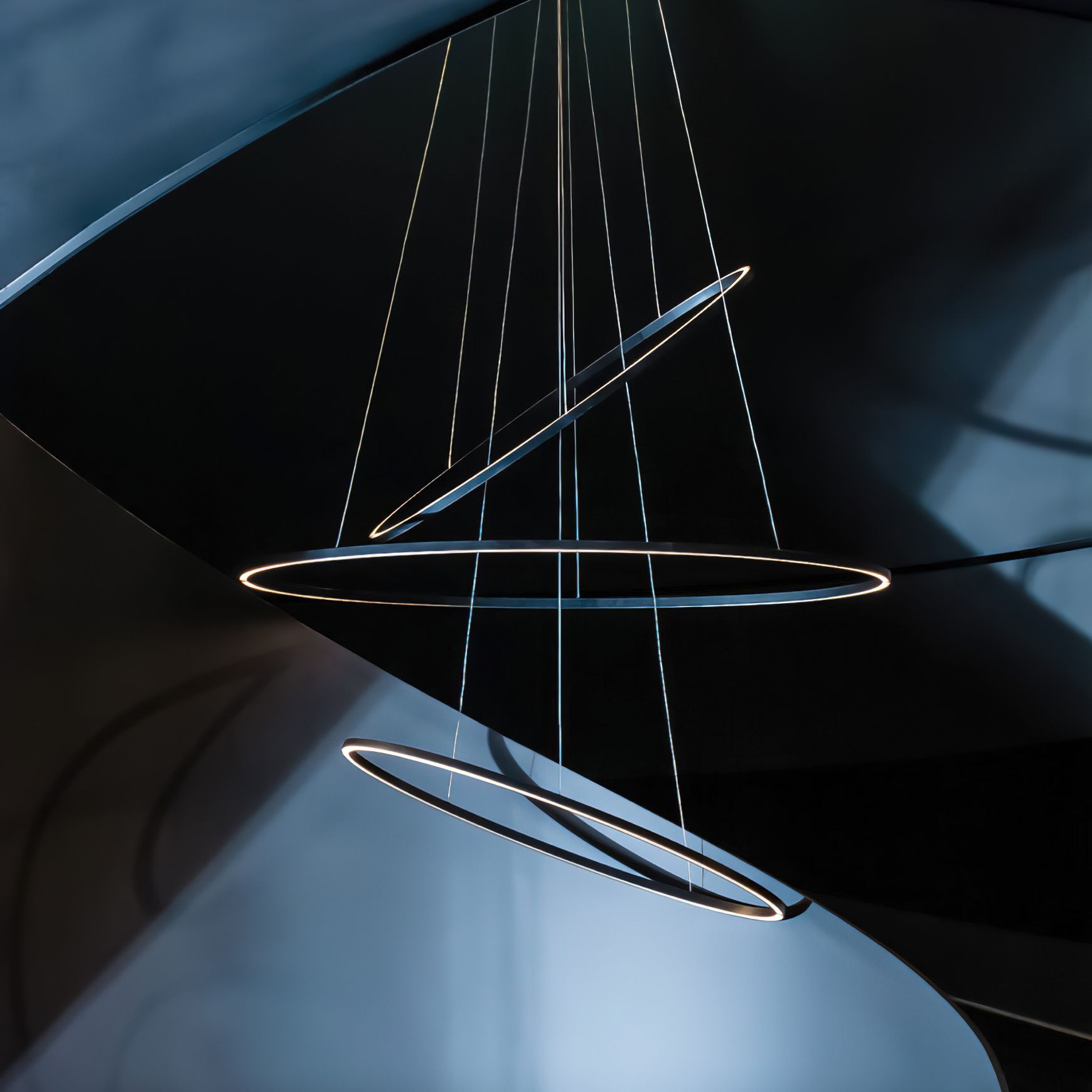 Ellisse Triple Pendant Light