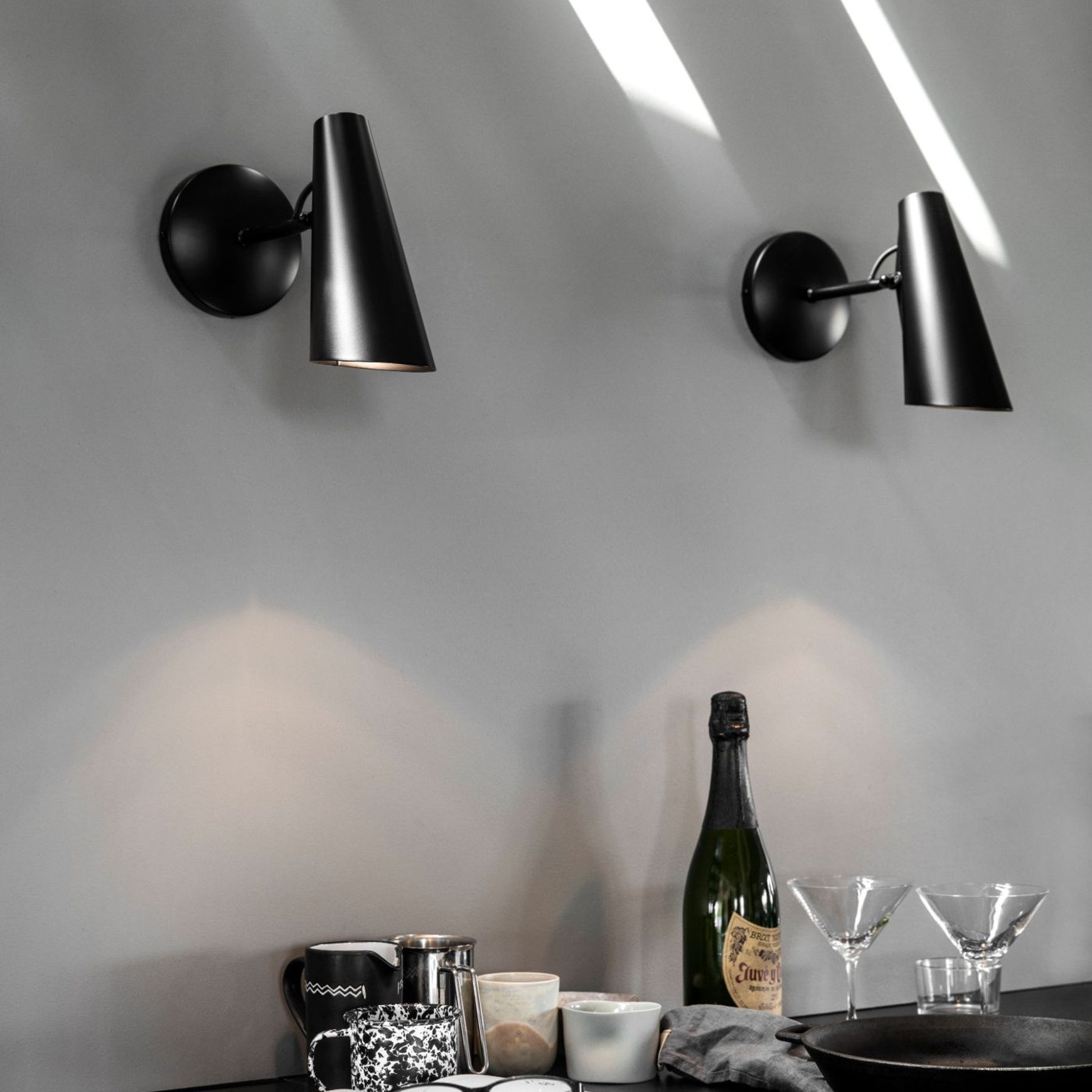 Birdy Wall Light